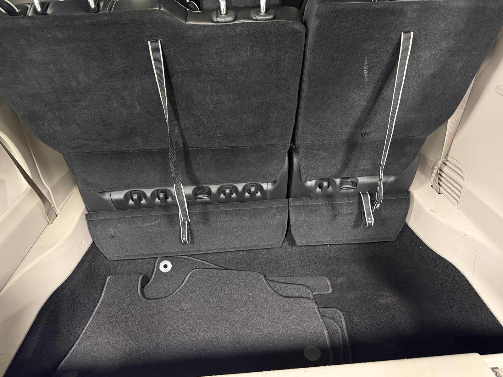 Thumbnail: 2024 Chrysler Pacifica - 6