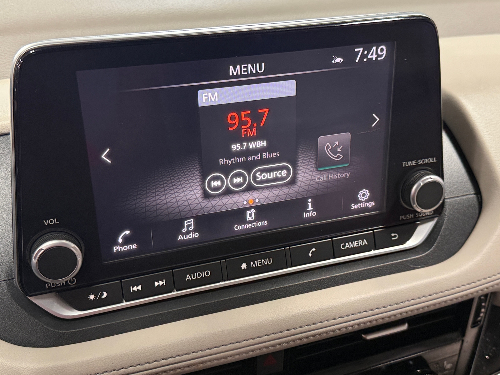 Thumbnail: 2023 Nissan Rogue - 3