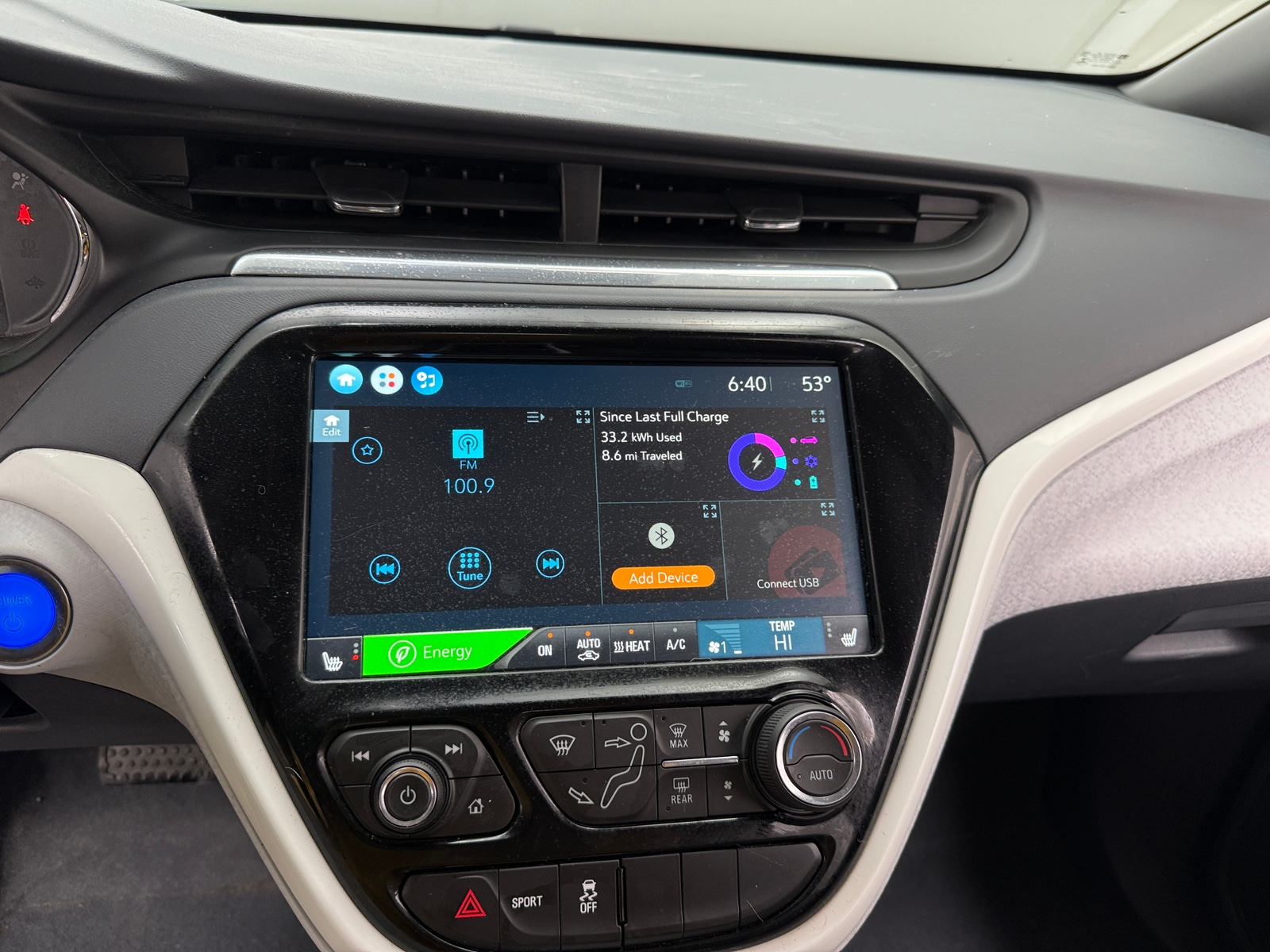 Thumbnail: 2019 Chevrolet Bolt EV - 3