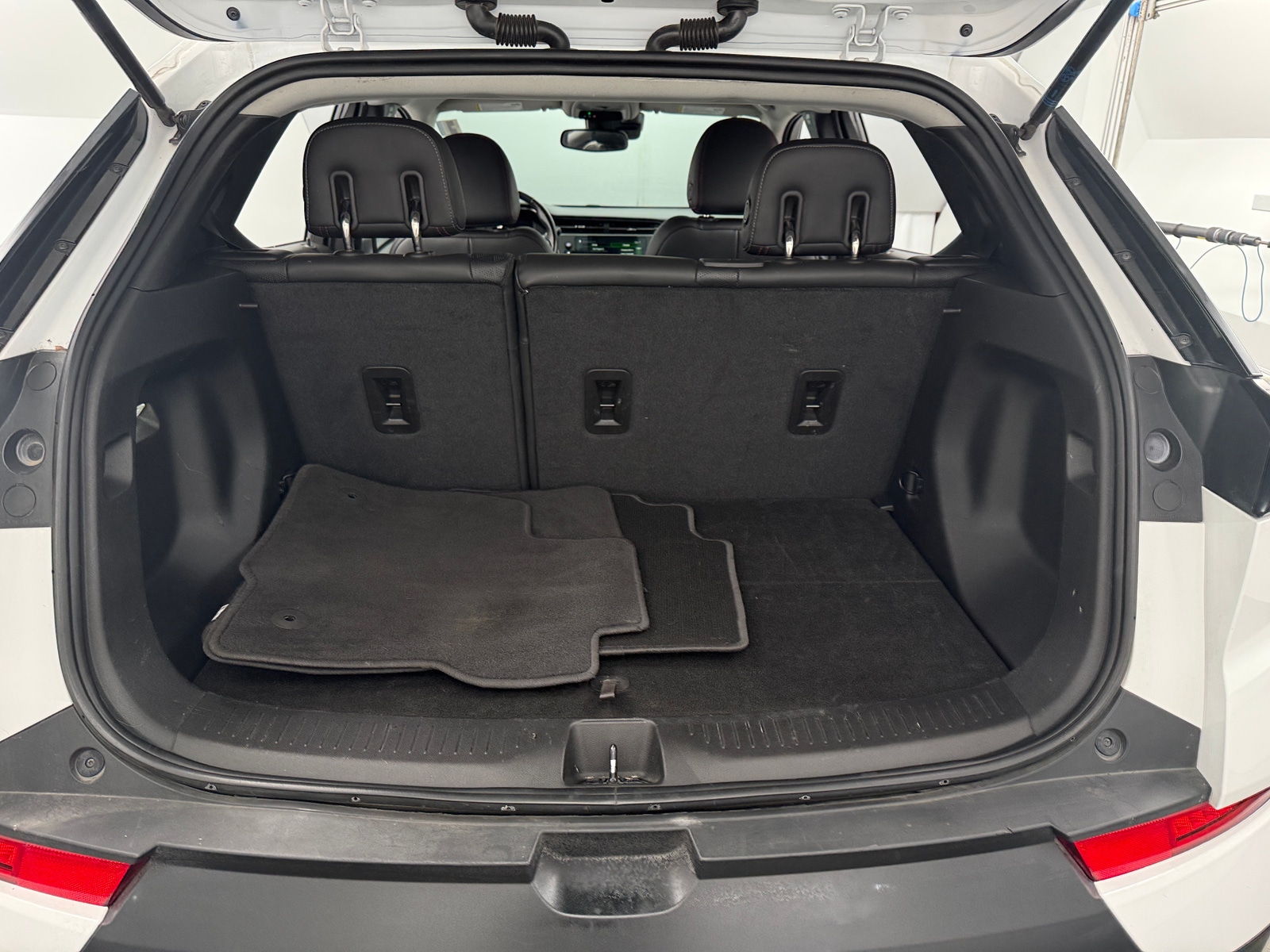 Thumbnail: 2023 Chevrolet Bolt EUV - 7