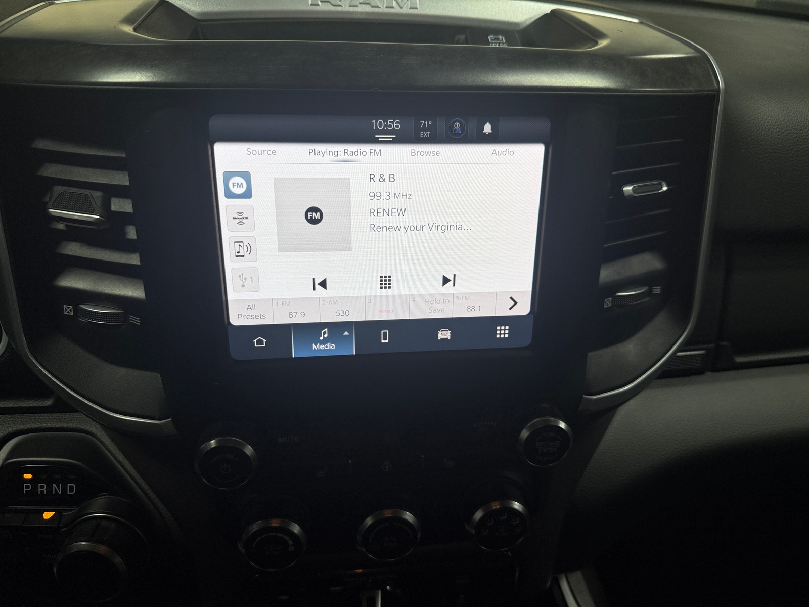 Thumbnail: 2023 RAM 1500 - 4