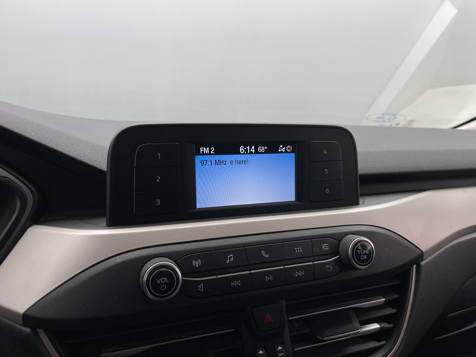 Thumbnail: 2021 Ford Escape - 4