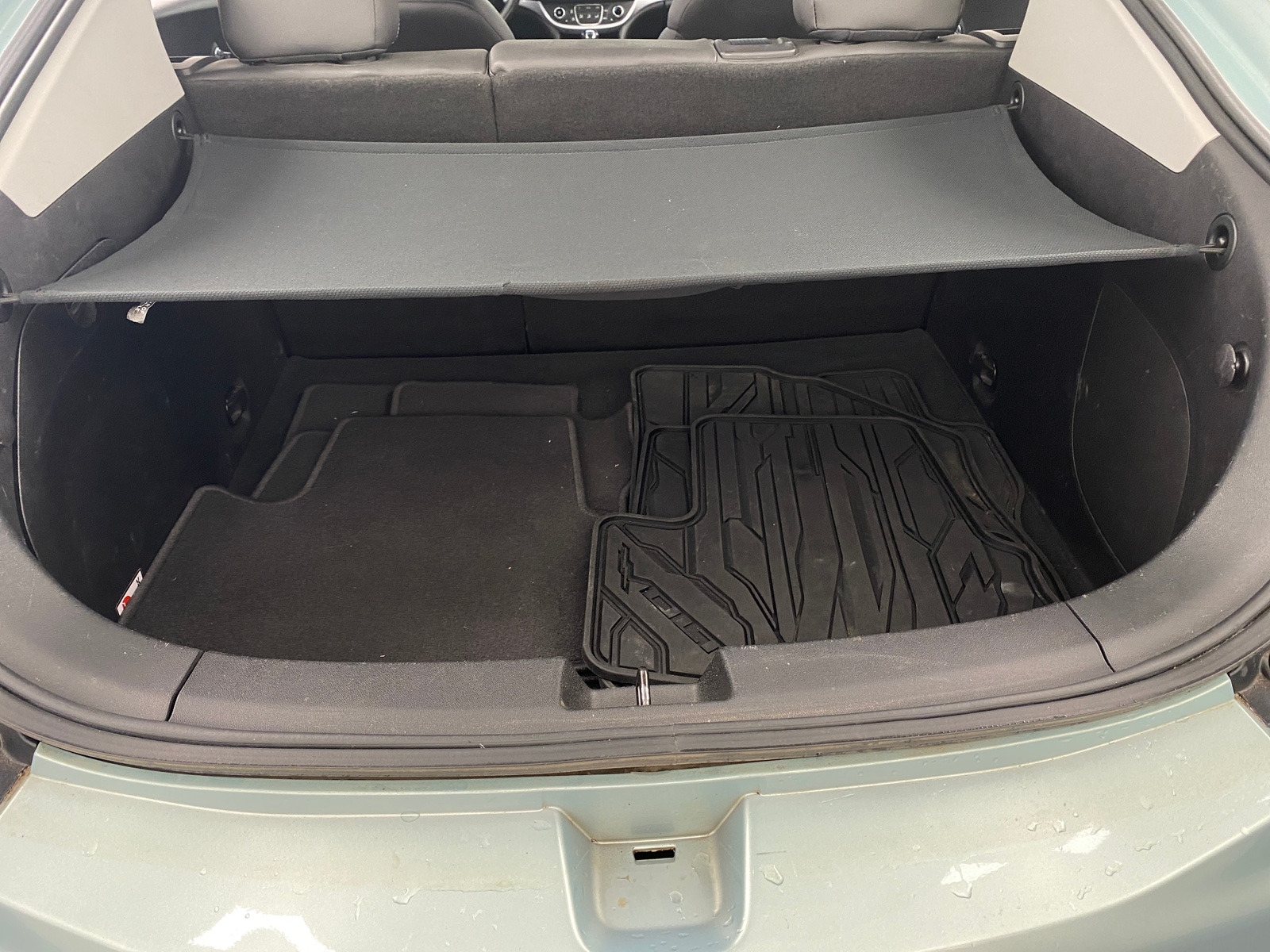 Thumbnail: 2019 Chevrolet Volt - 6