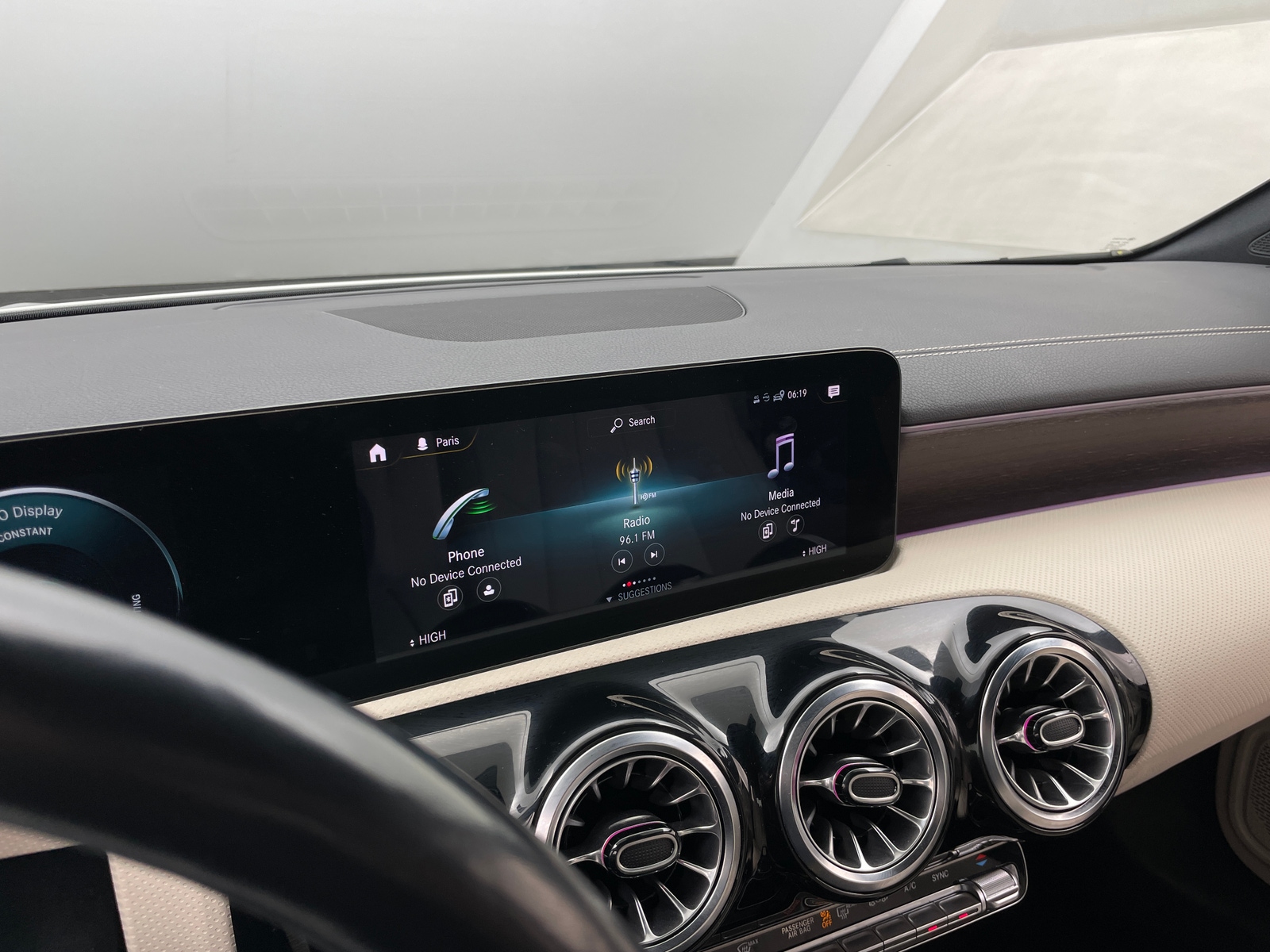 Thumbnail: 2022 Mercedes-Benz CLA - 2