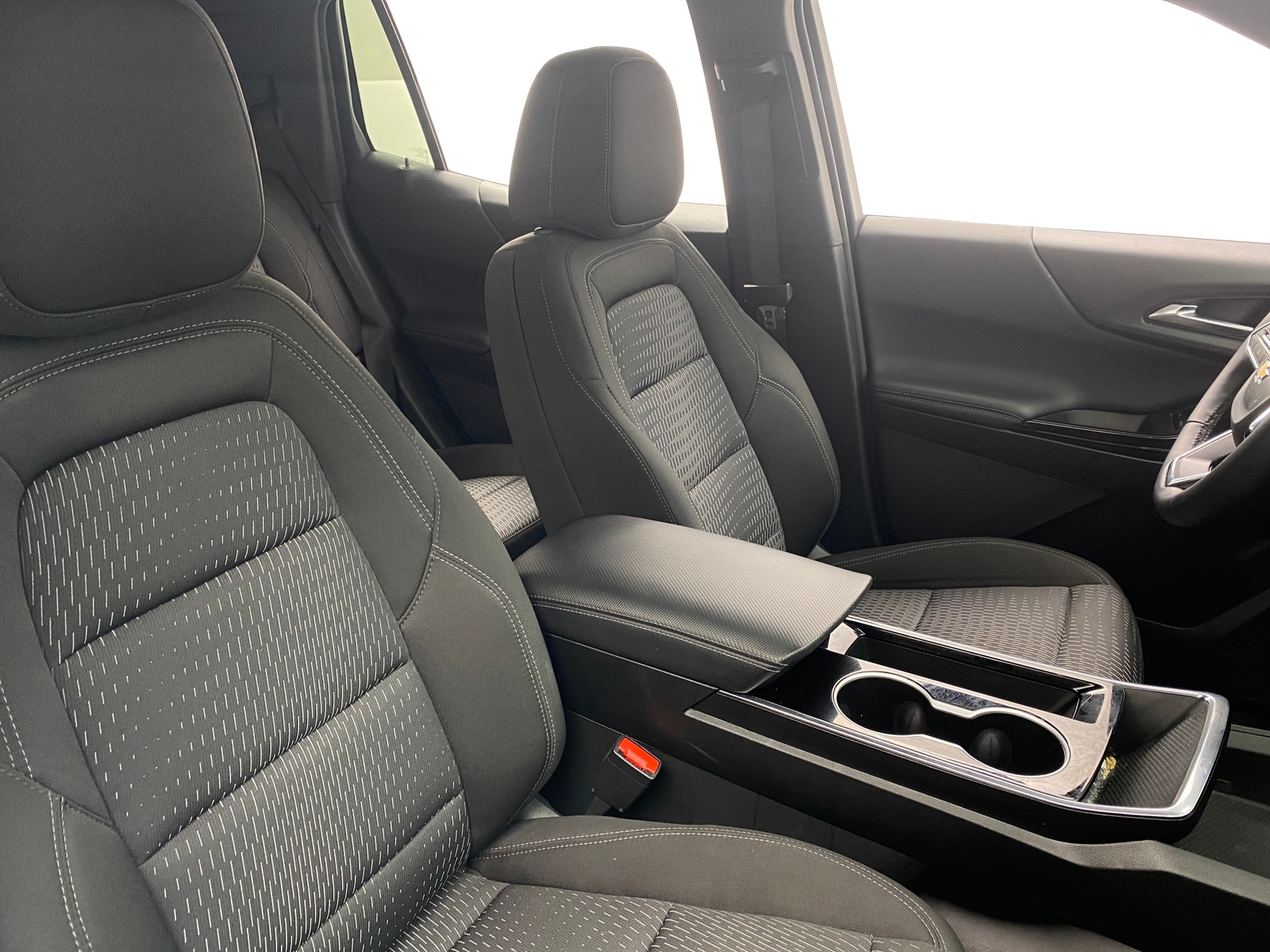 Thumbnail: 2025 Chevrolet Equinox - 2