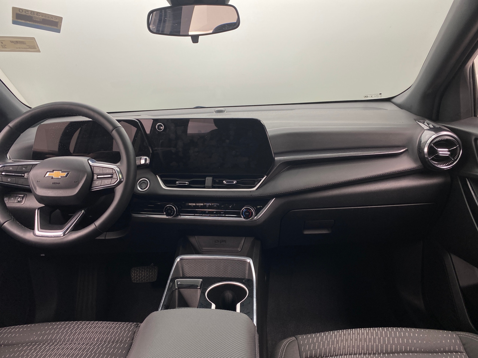 Thumbnail: 2025 Chevrolet Equinox - 3