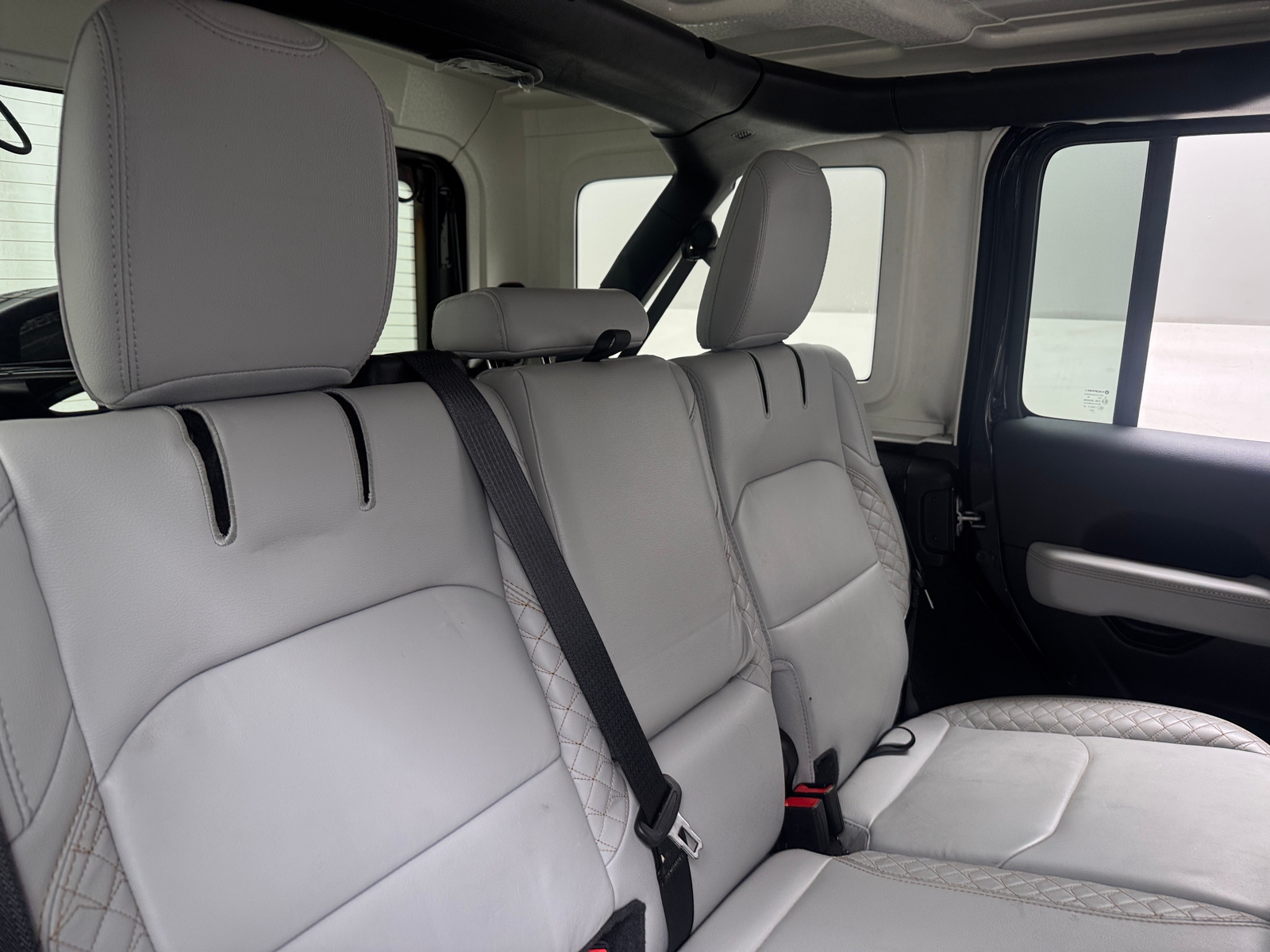 Thumbnail: 2021 Jeep Wrangler - 5