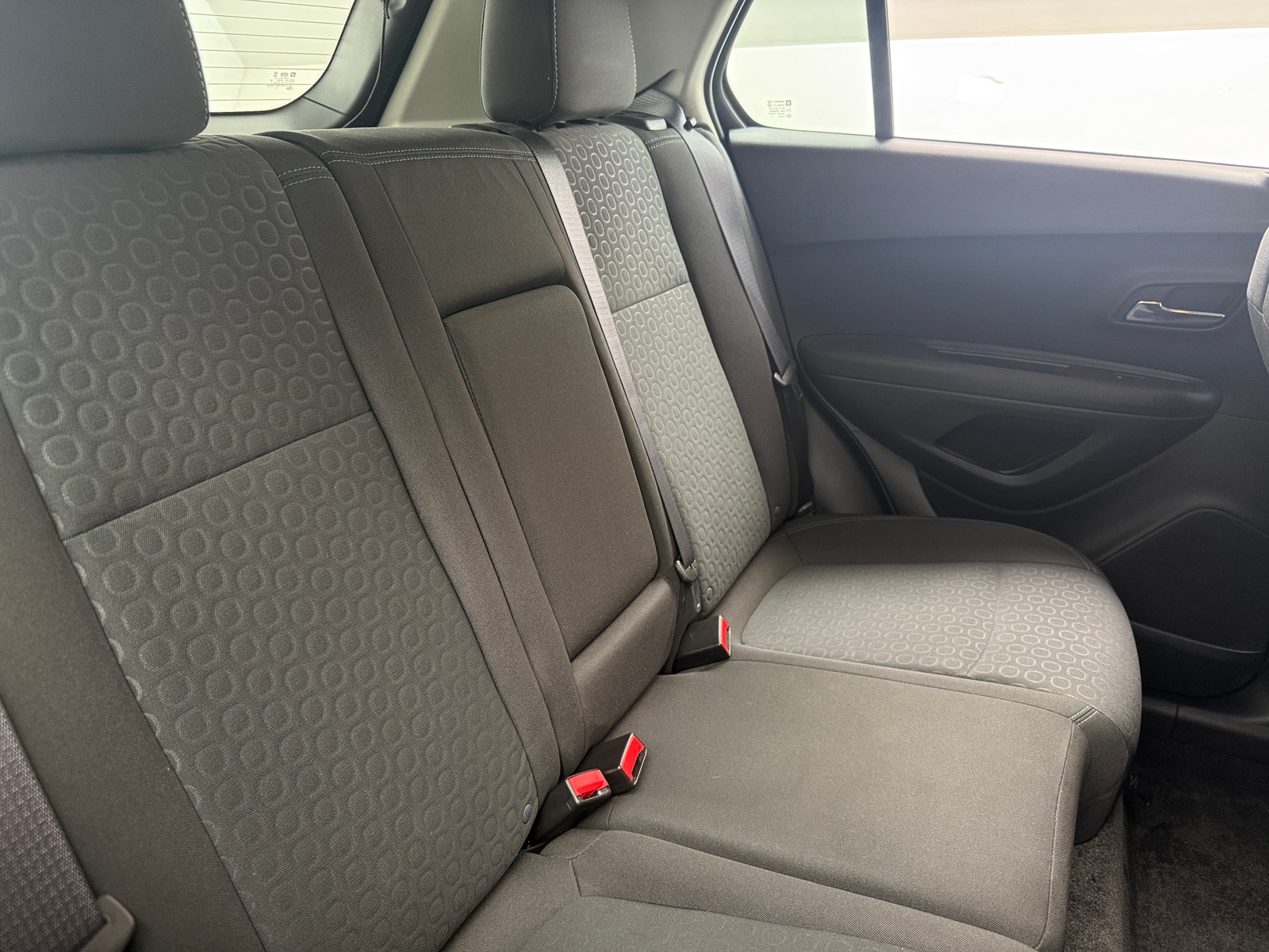 Thumbnail: 2016 Chevrolet Trax - 6