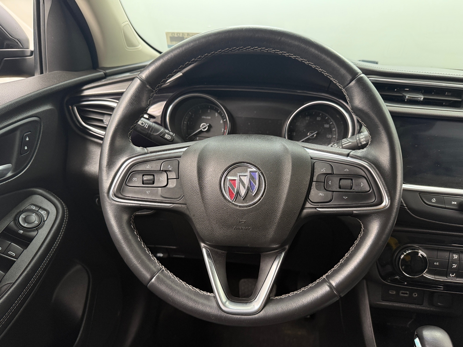 Thumbnail: 2021 Buick Encore GX - 4