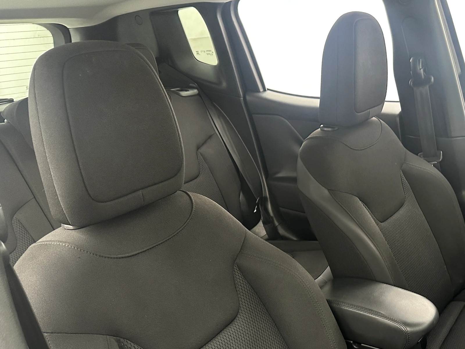 Thumbnail: 2018 Jeep Renegade - 2