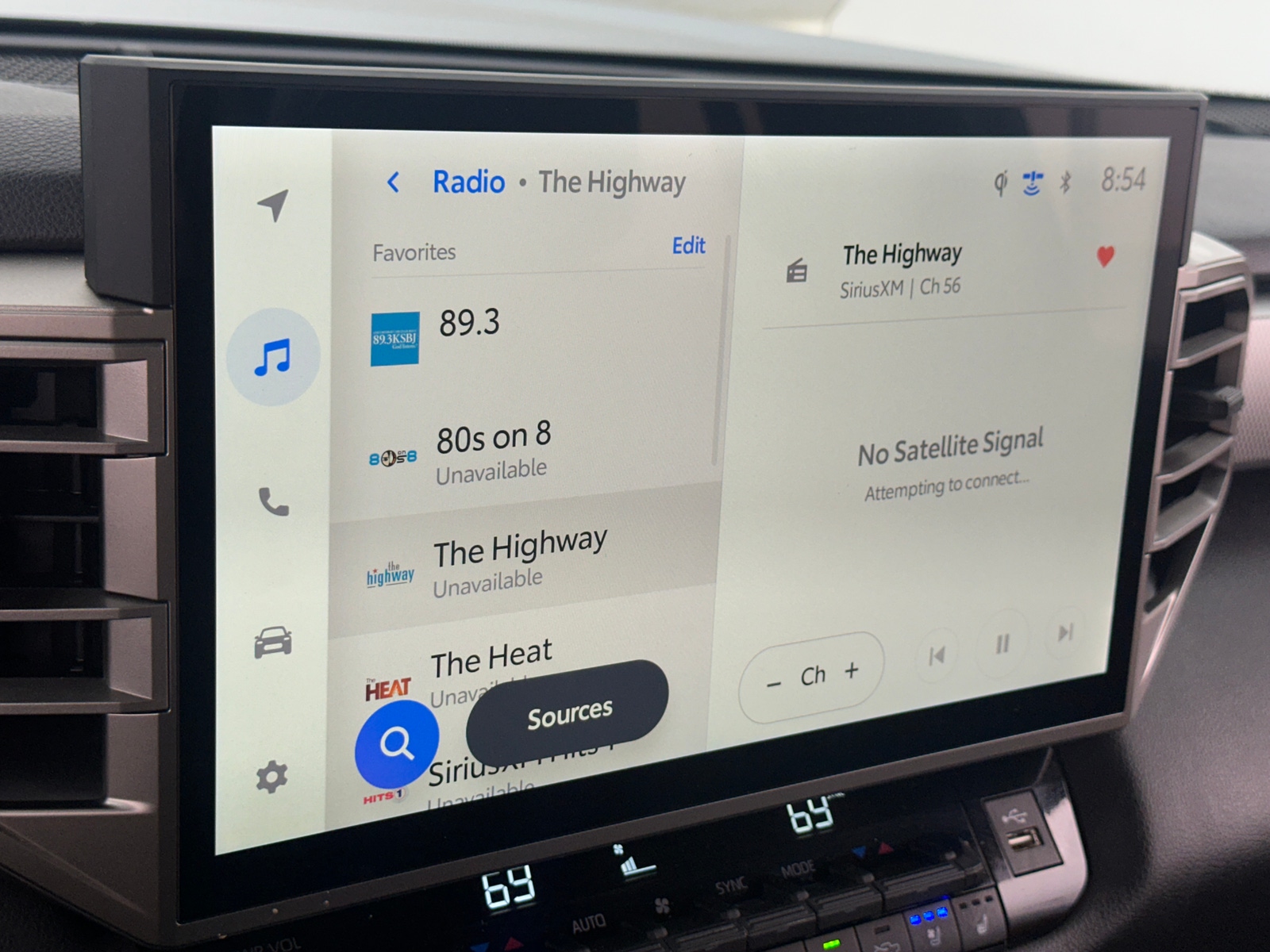Thumbnail: 2025 Toyota Tundra - 3