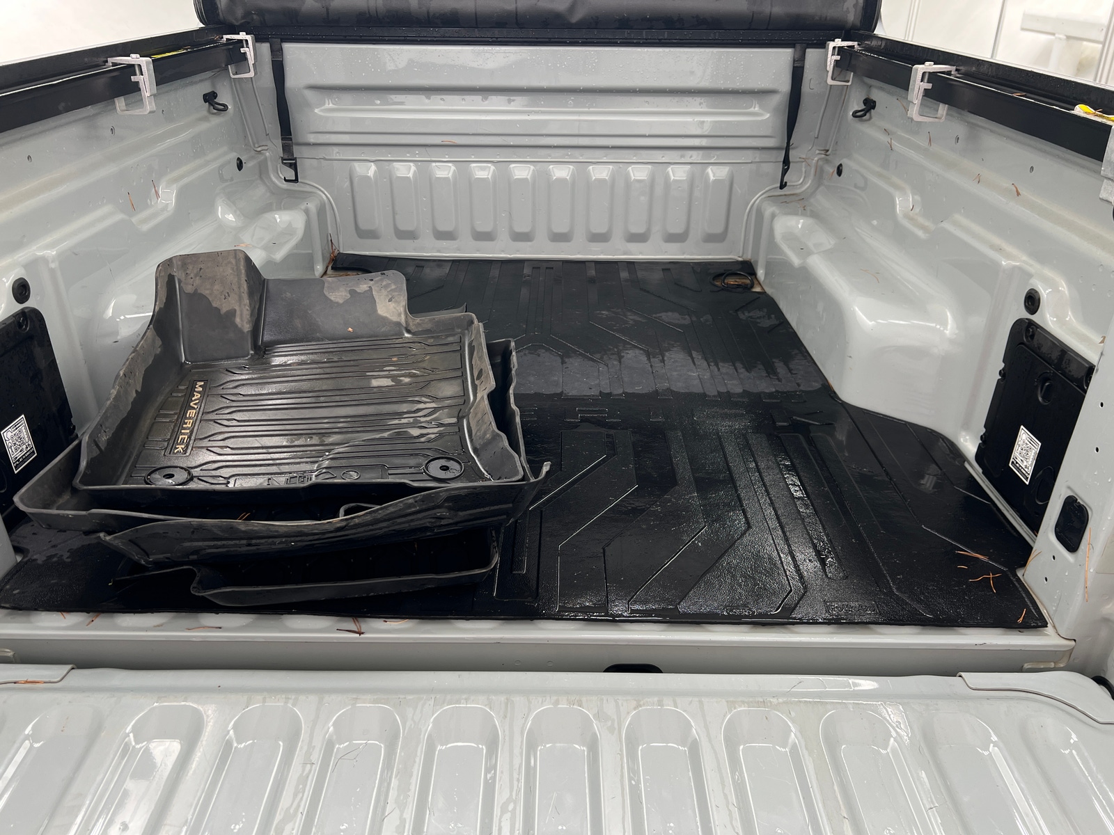 Thumbnail: 2022 Ford Maverick - 7