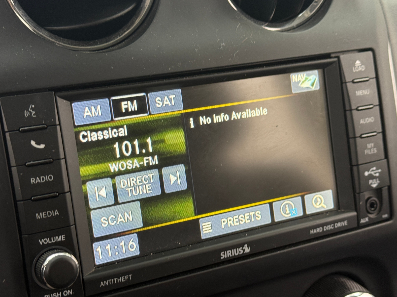 Thumbnail: 2016 Jeep Compass - 3