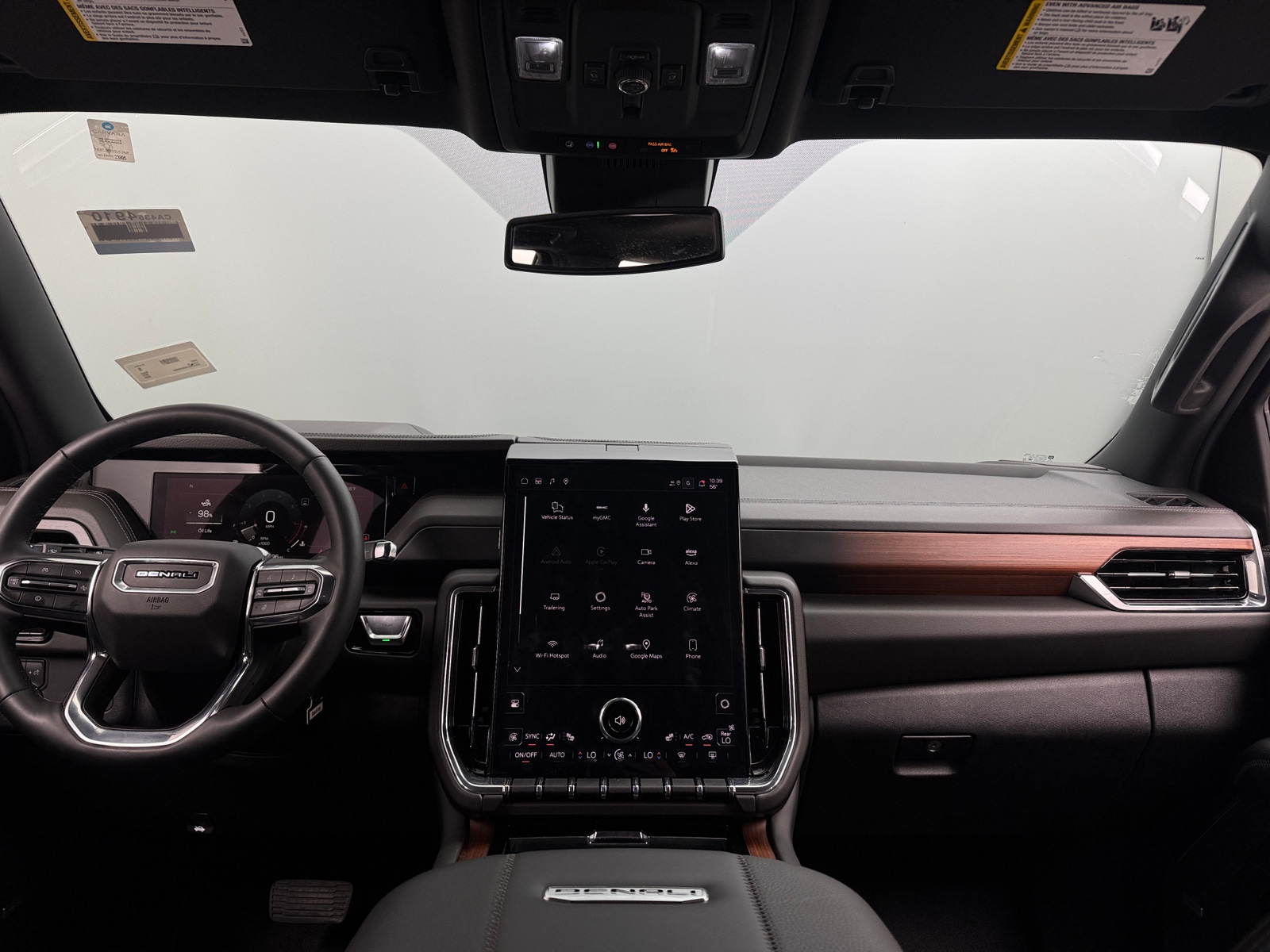 Thumbnail: 2025 GMC Yukon XL - 3