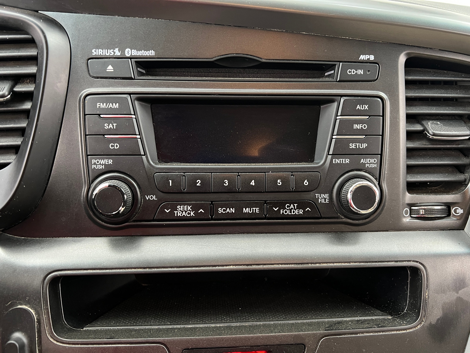 Thumbnail: 2013 Kia Optima - 4