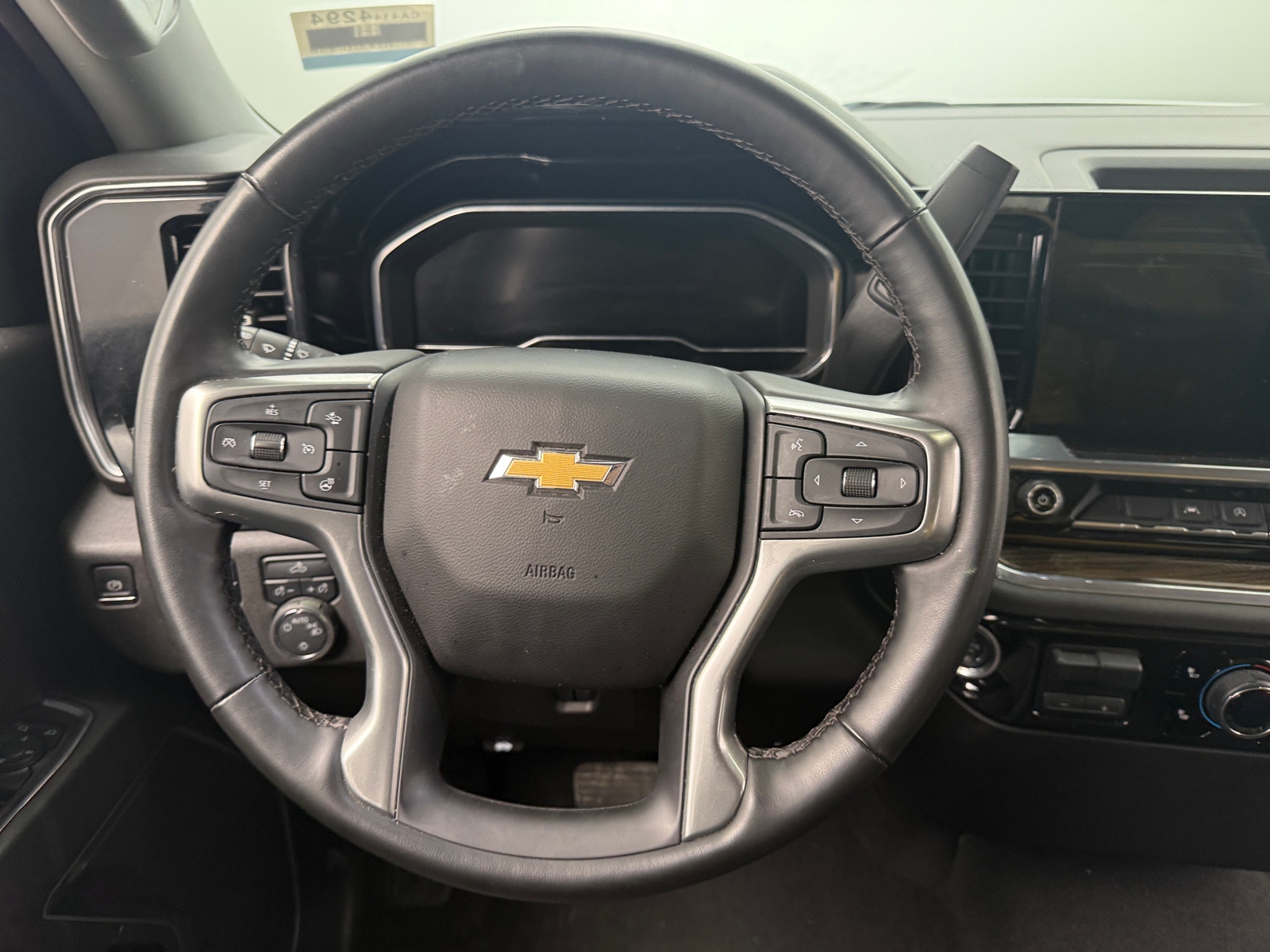 Thumbnail: 2025 Chevrolet Silverado 1500 - 5