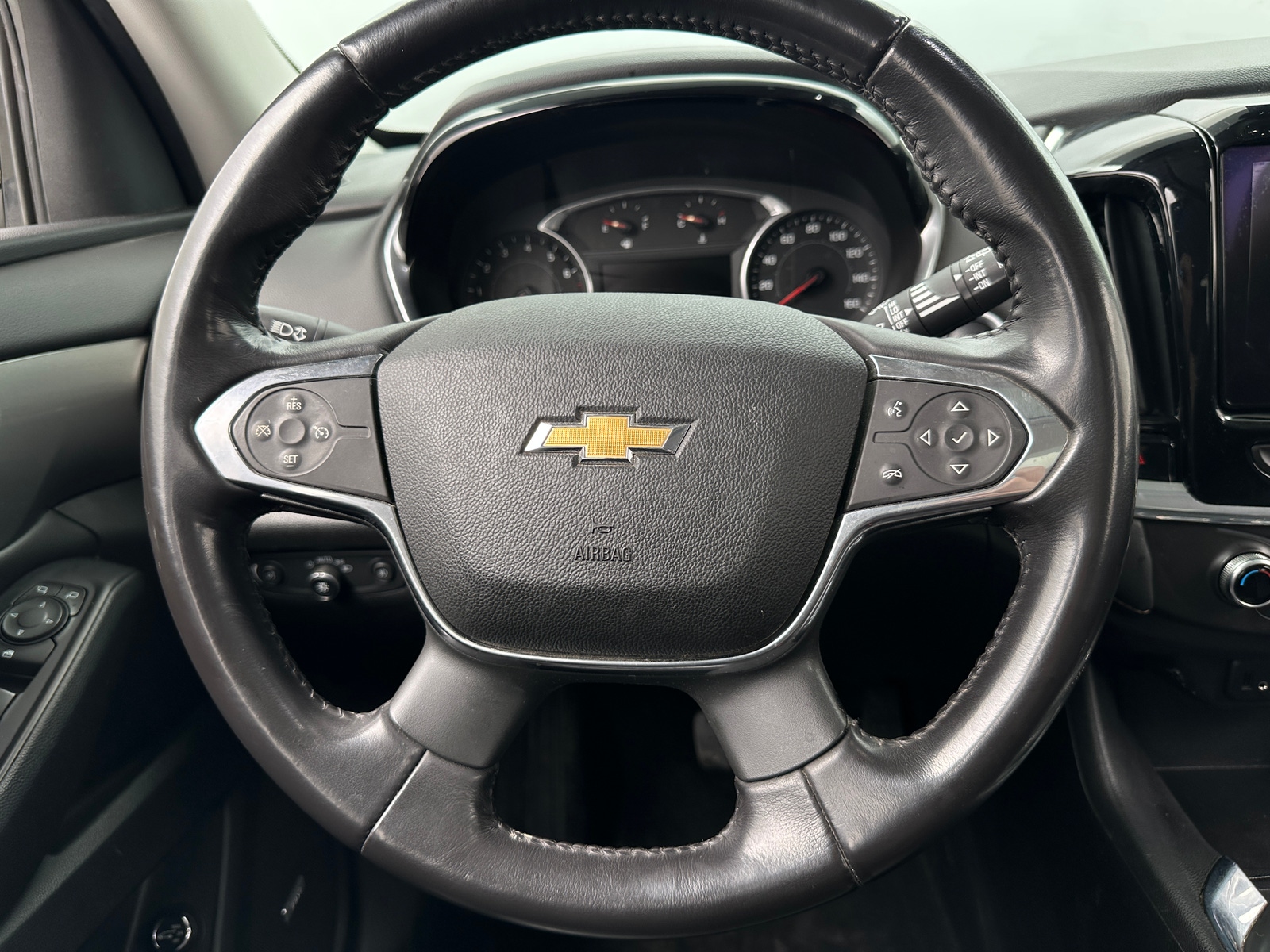 Thumbnail: 2018 Chevrolet Traverse - 4