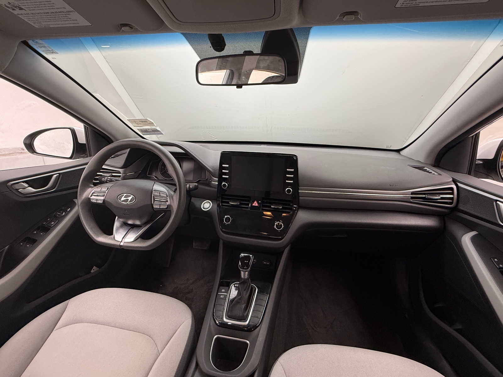 Thumbnail: 2021 Hyundai Ioniq - 3