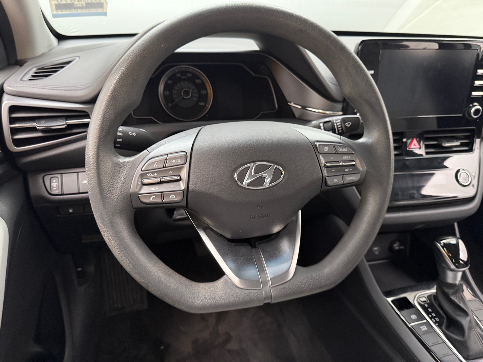 Thumbnail: 2021 Hyundai Ioniq - 5