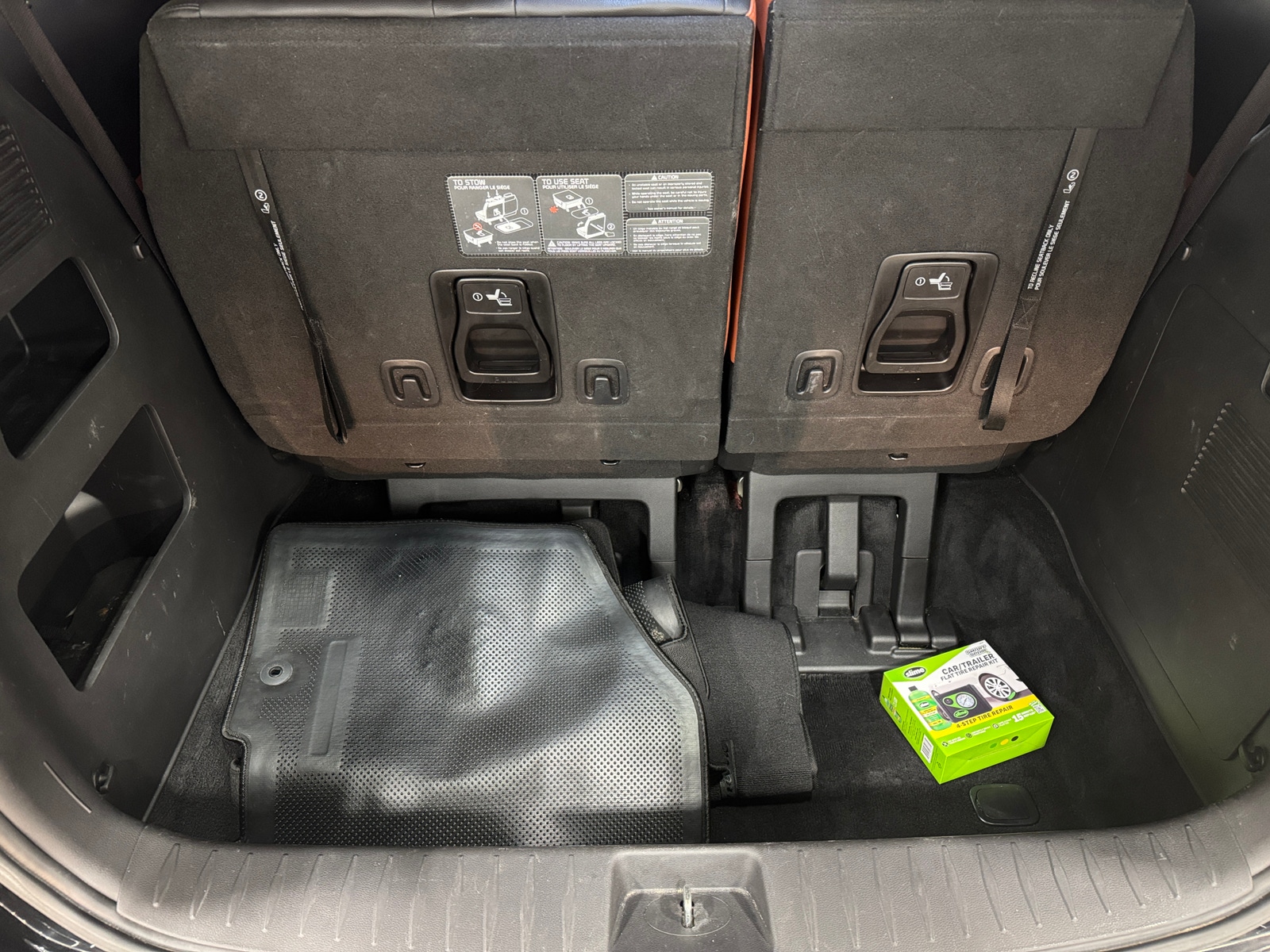 Thumbnail: 2023 Kia Carnival - 6