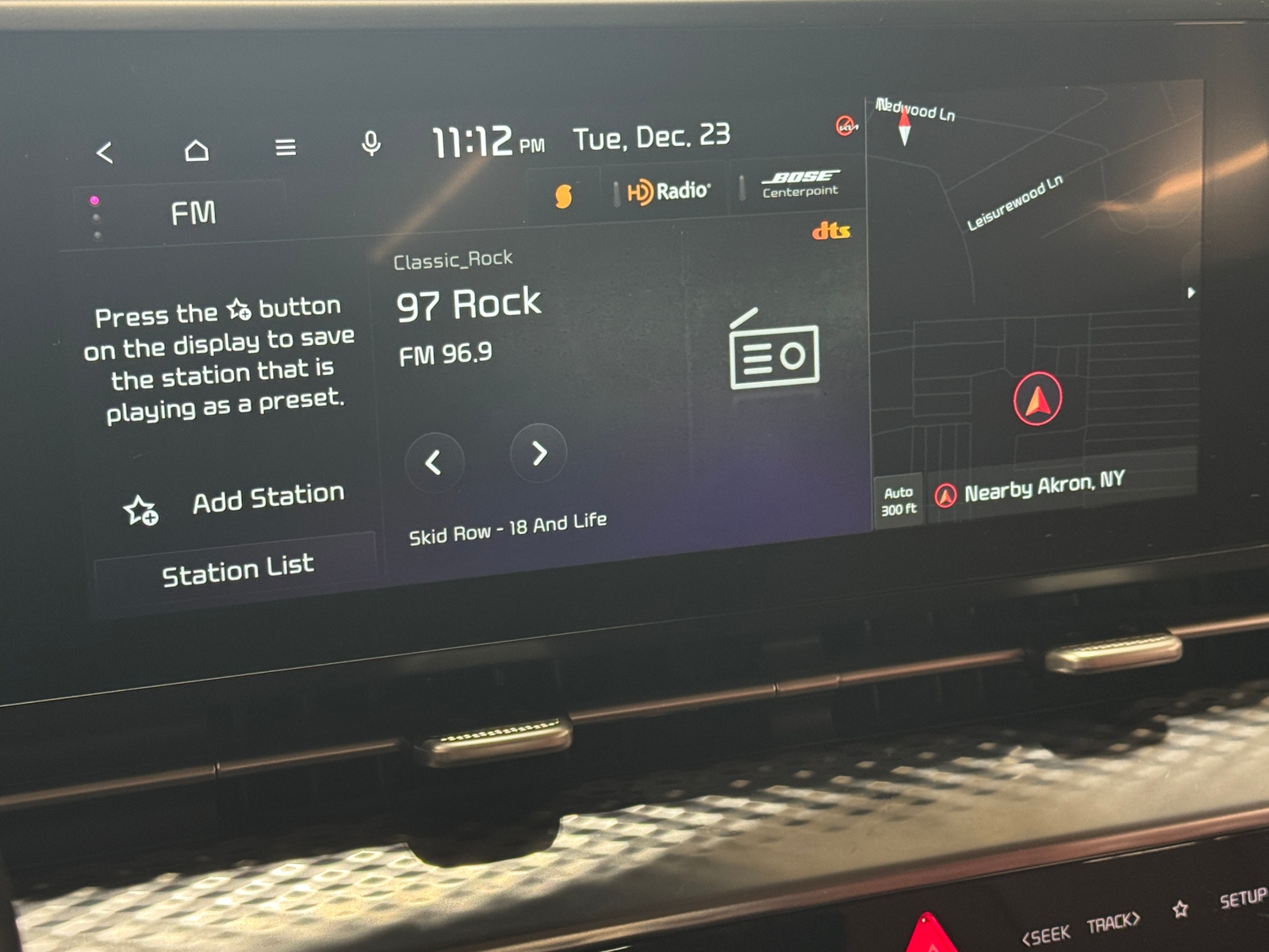 Thumbnail: 2023 Kia Carnival - 3