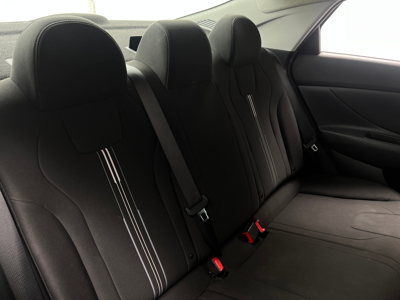 Thumbnail: 2022 Hyundai Elantra - 6