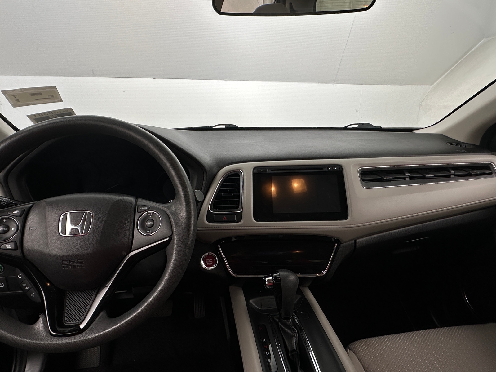 Thumbnail: 2017 Honda HR-V - 3