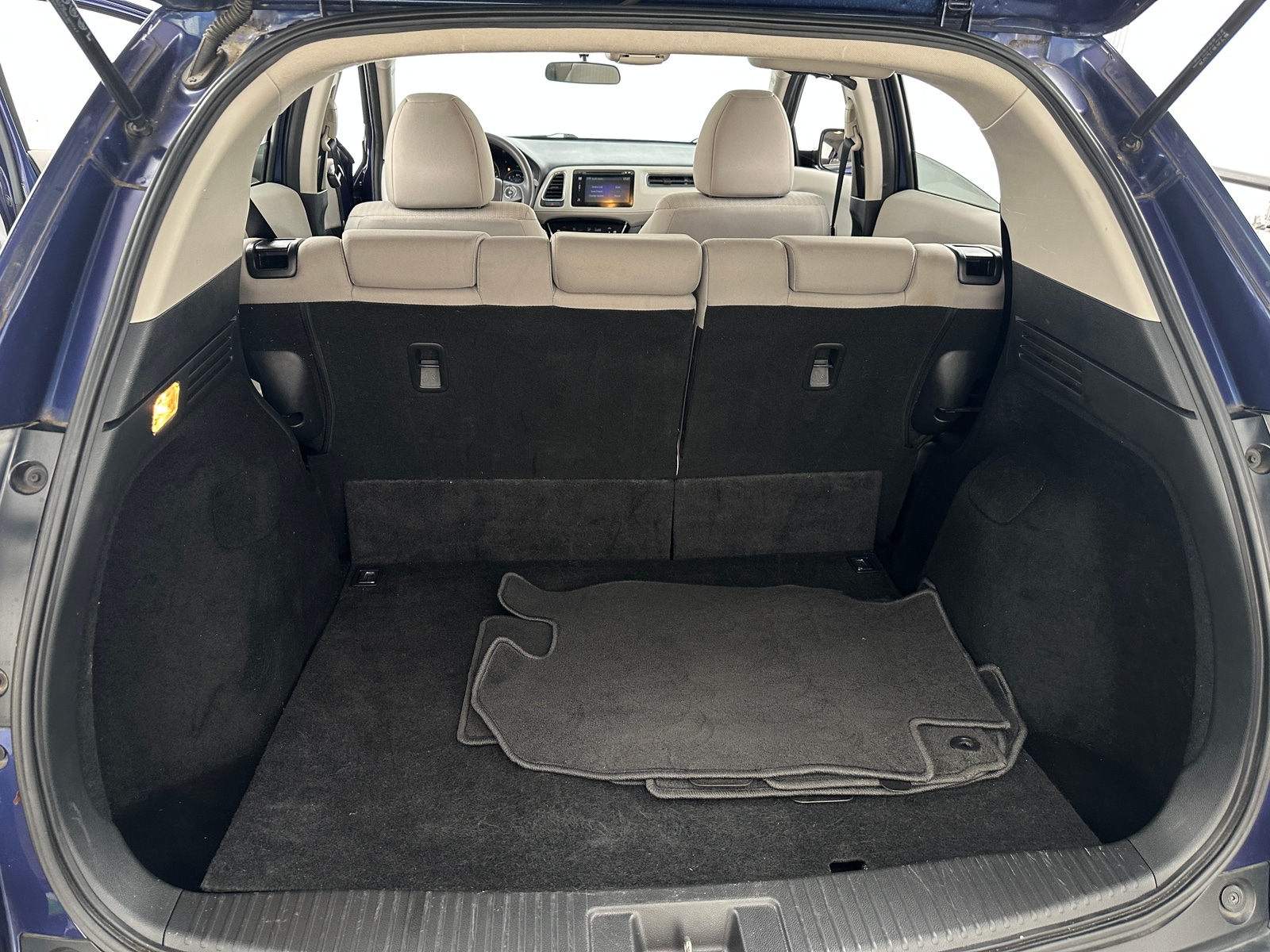 Thumbnail: 2017 Honda HR-V - 7