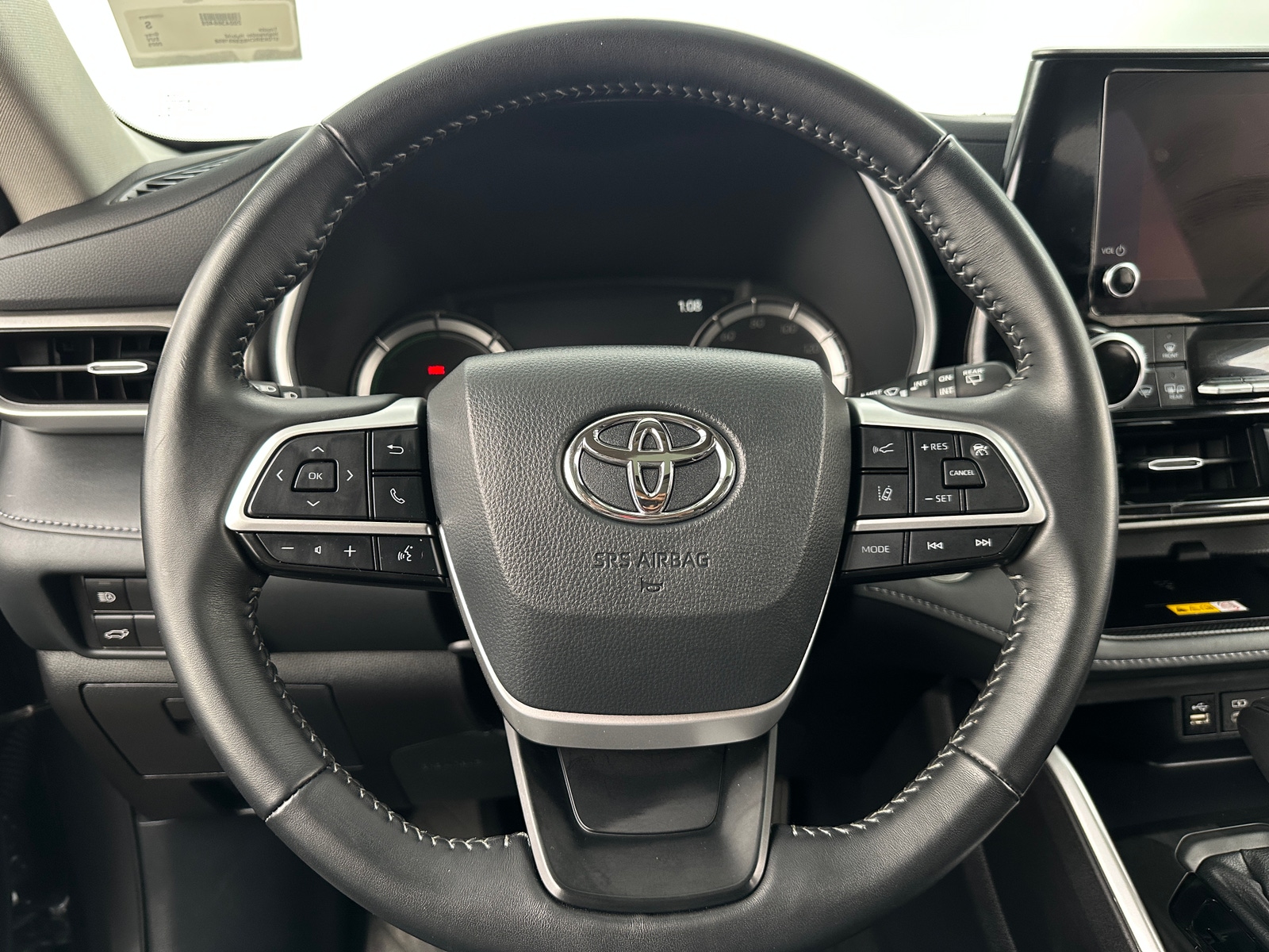 Thumbnail: 2025 Toyota Highlander - 5