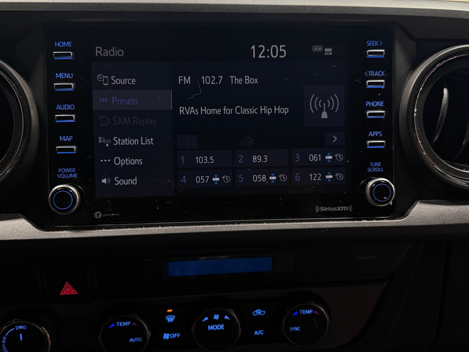 Thumbnail: 2021 Toyota Tacoma - 4