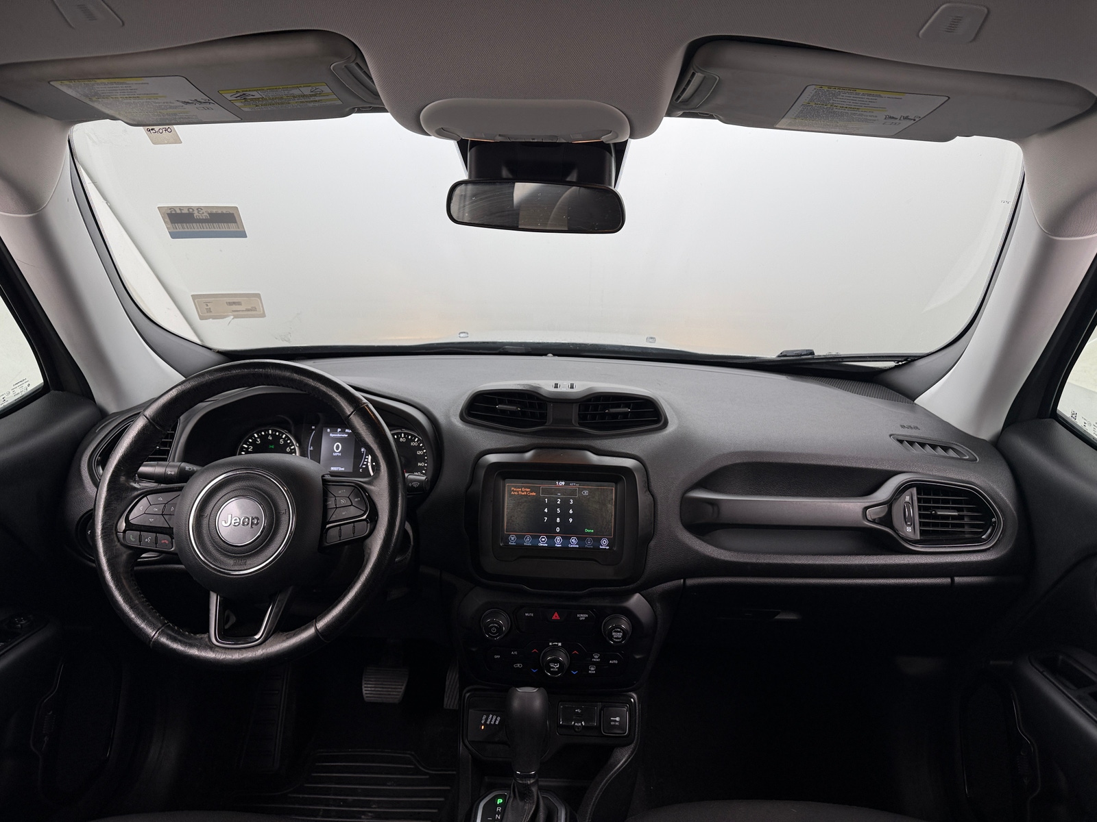 Thumbnail: 2019 Jeep Renegade - 3