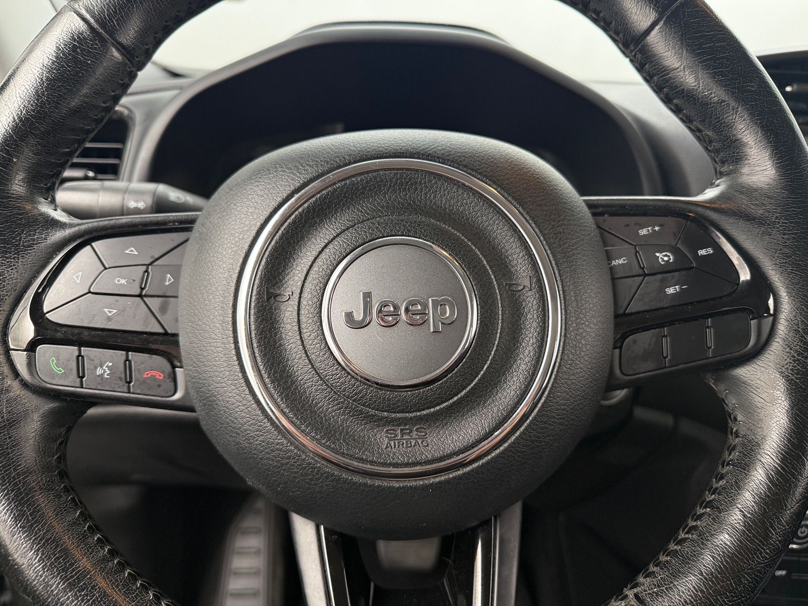 Thumbnail: 2019 Jeep Renegade - 5