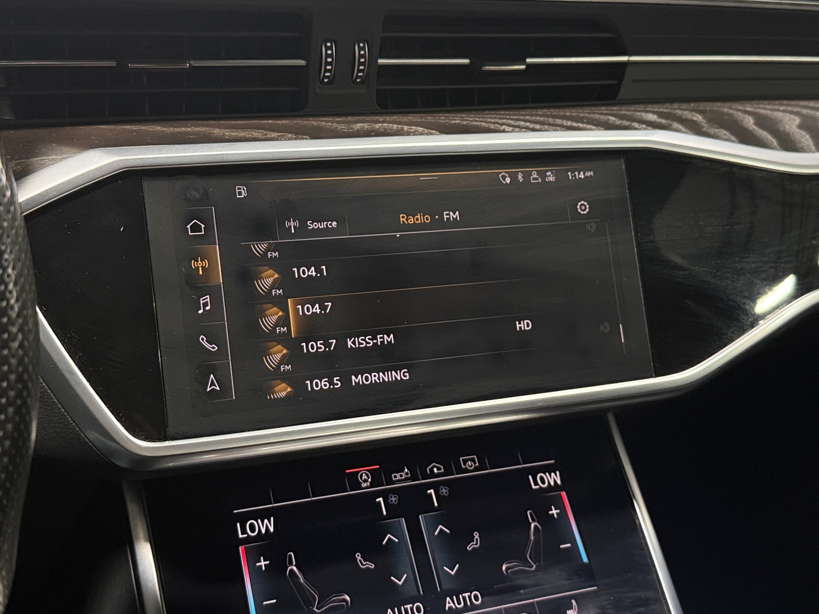 Thumbnail: 2020 Audi S6 - 3