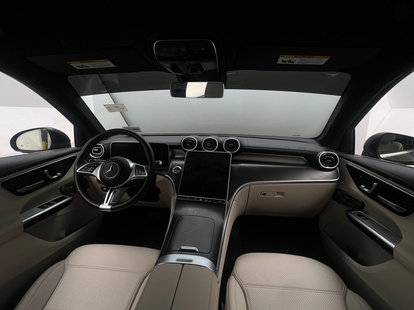 Thumbnail: 2024 Mercedes-Benz GLC - 2