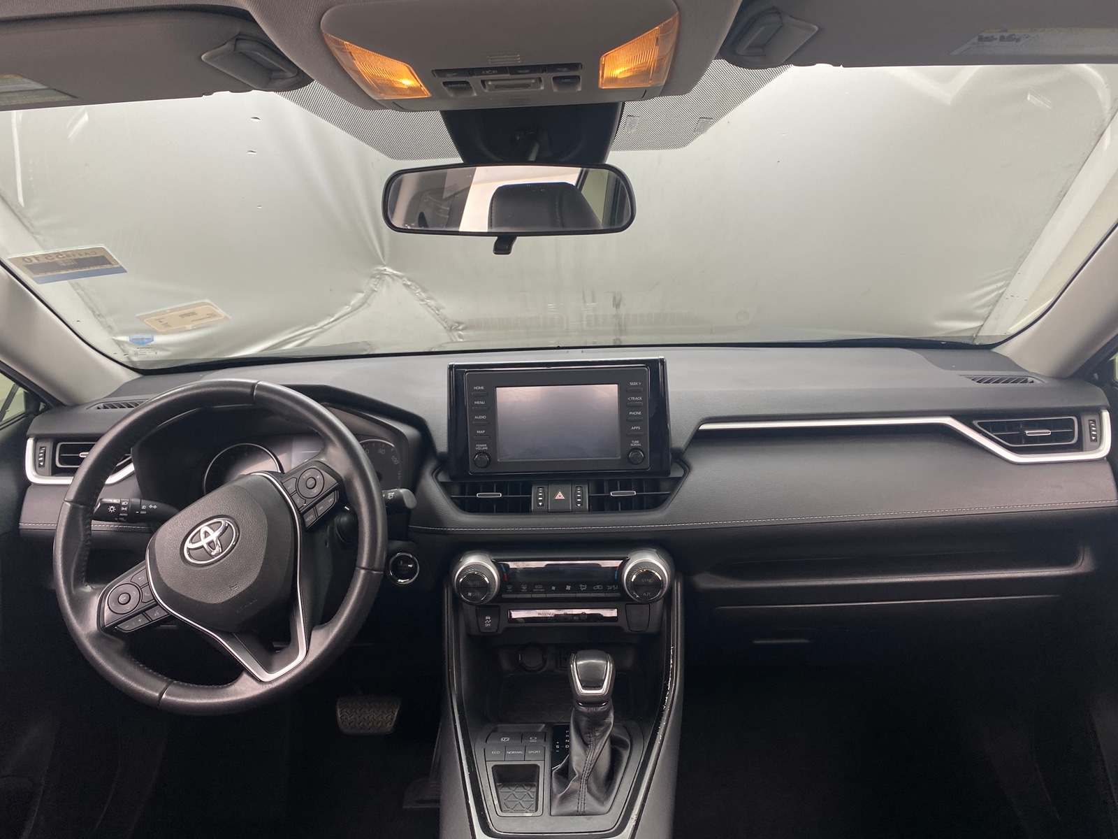 Thumbnail: 2019 Toyota RAV4 - 2