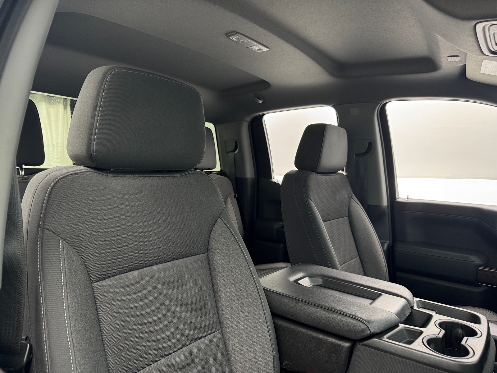 Thumbnail: 2020 Chevrolet Silverado 1500 - 2