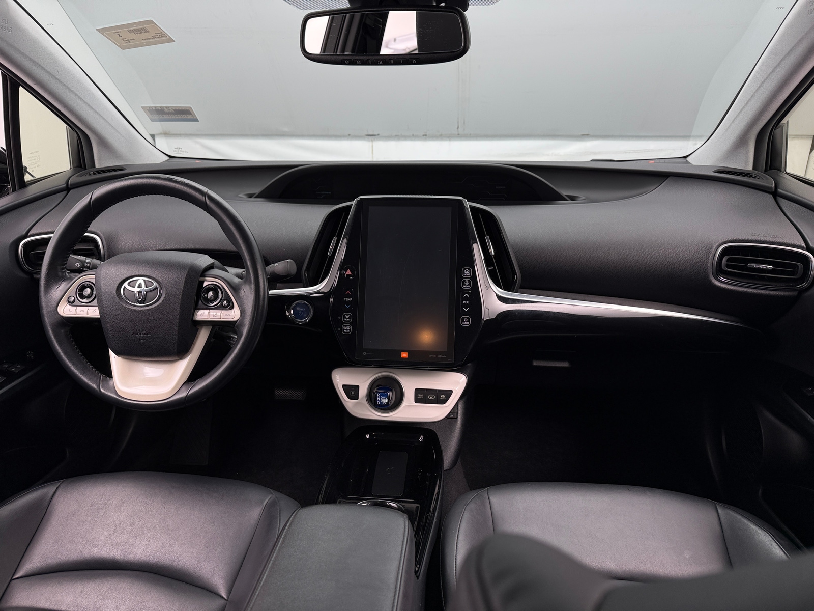 Thumbnail: 2018 Toyota Prius Prime - 2