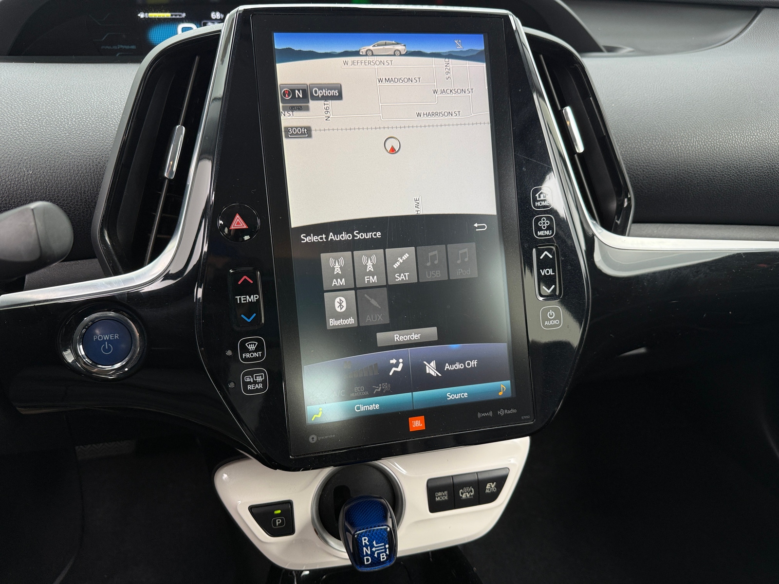 Thumbnail: 2018 Toyota Prius Prime - 3