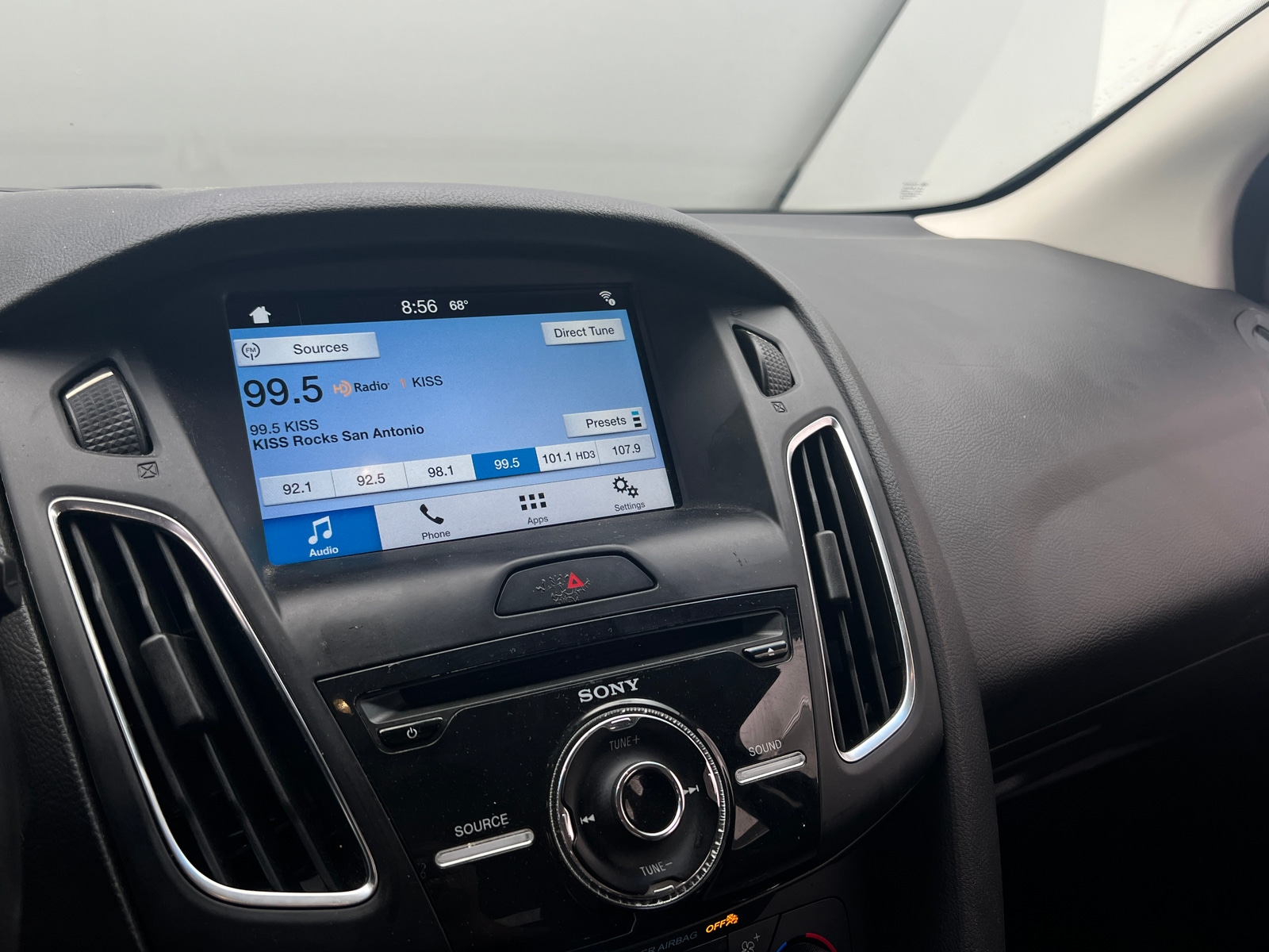 Thumbnail: 2016 Ford Focus - 3