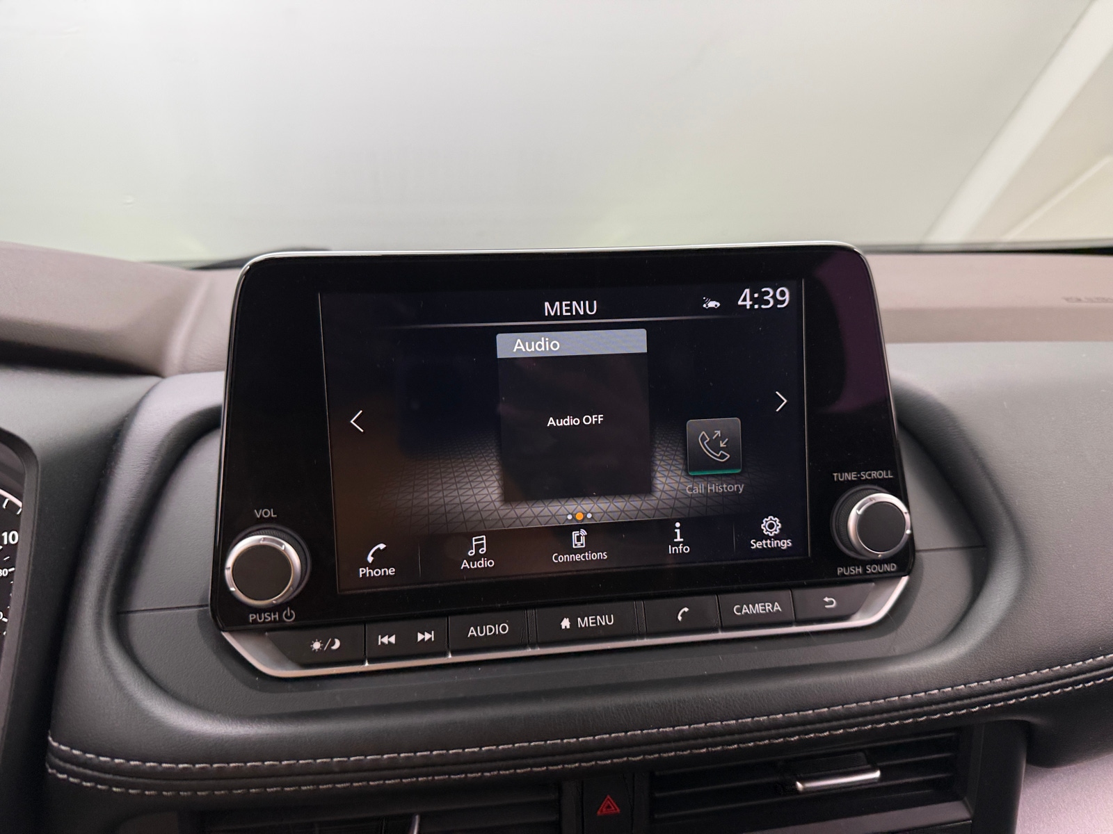 Thumbnail: 2023 Nissan Rogue - 4