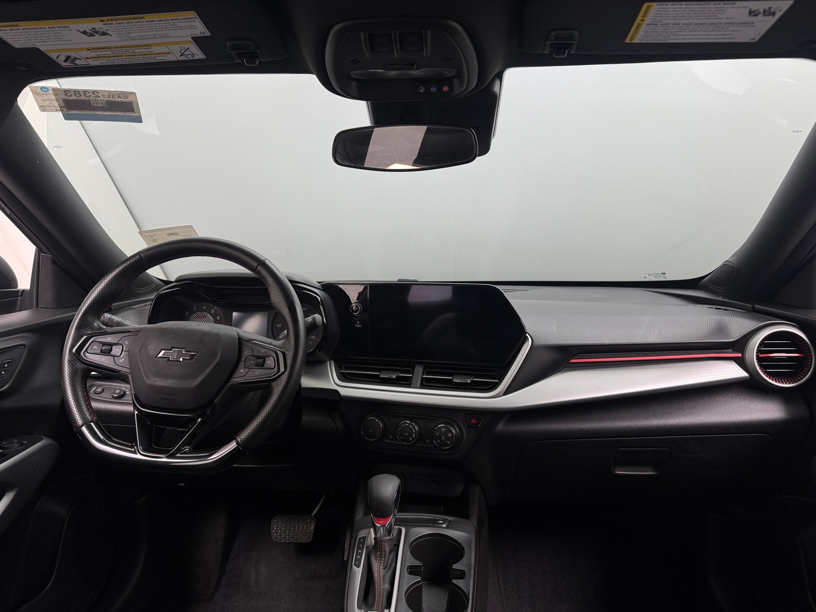 Thumbnail: 2025 Chevrolet Trax - 3