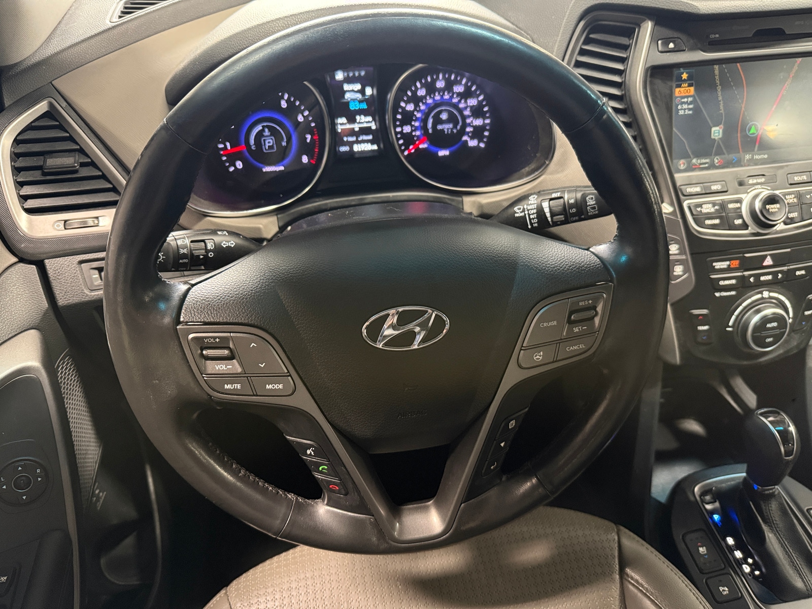 Thumbnail: 2014 Hyundai Santa Fe - 4