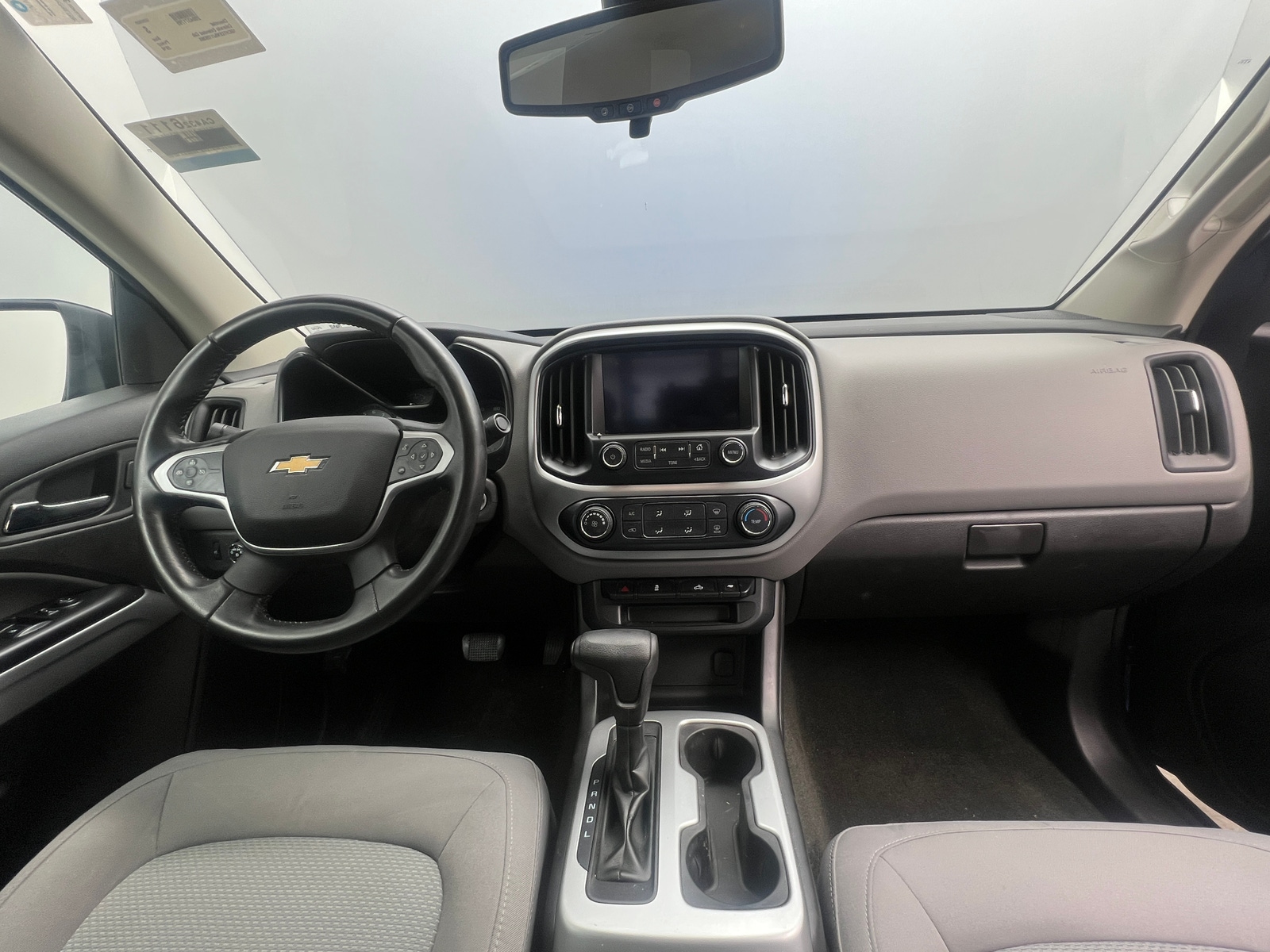 Thumbnail: 2018 Chevrolet Colorado - 3