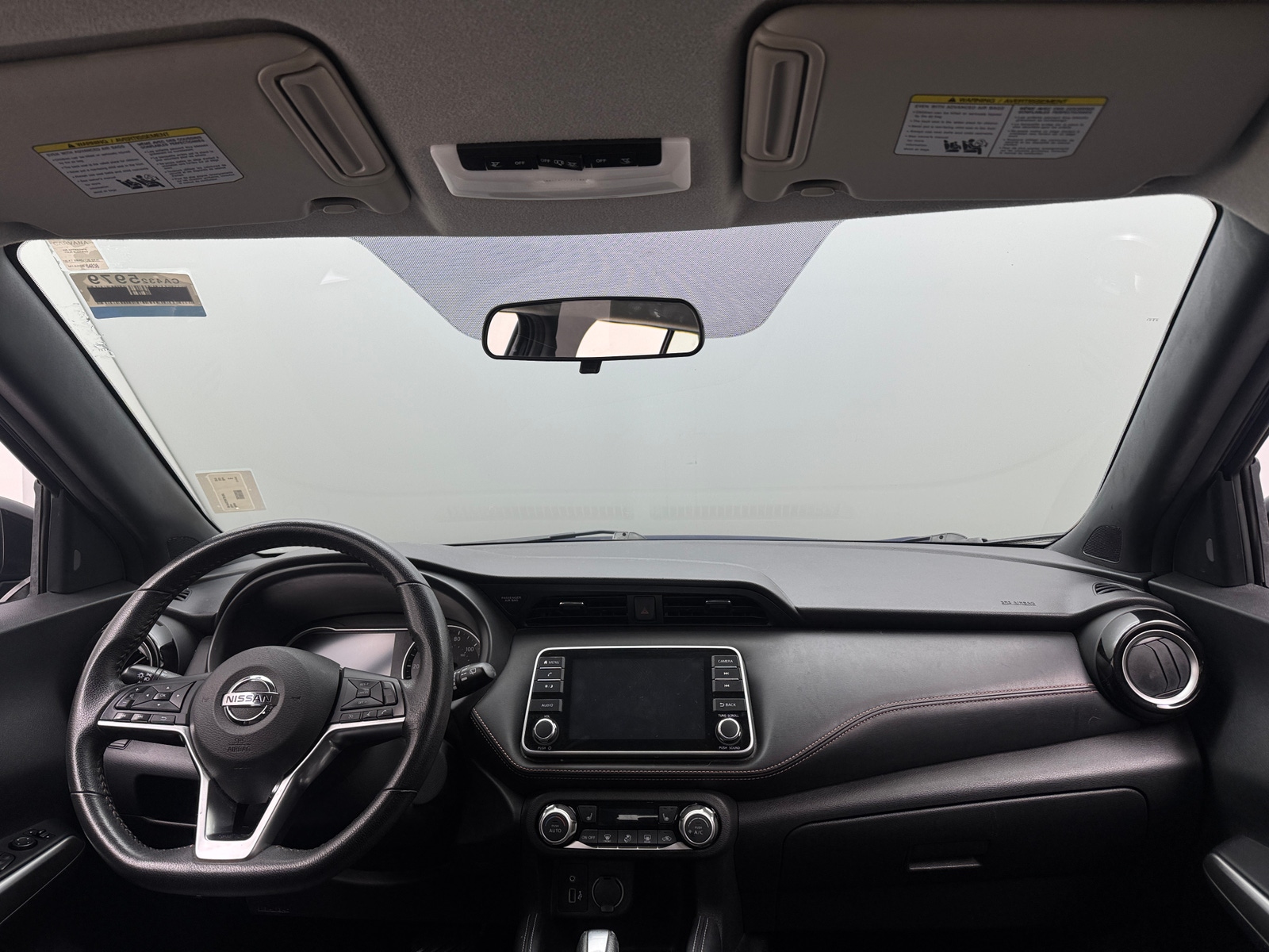 Thumbnail: 2019 Nissan Kicks - 2