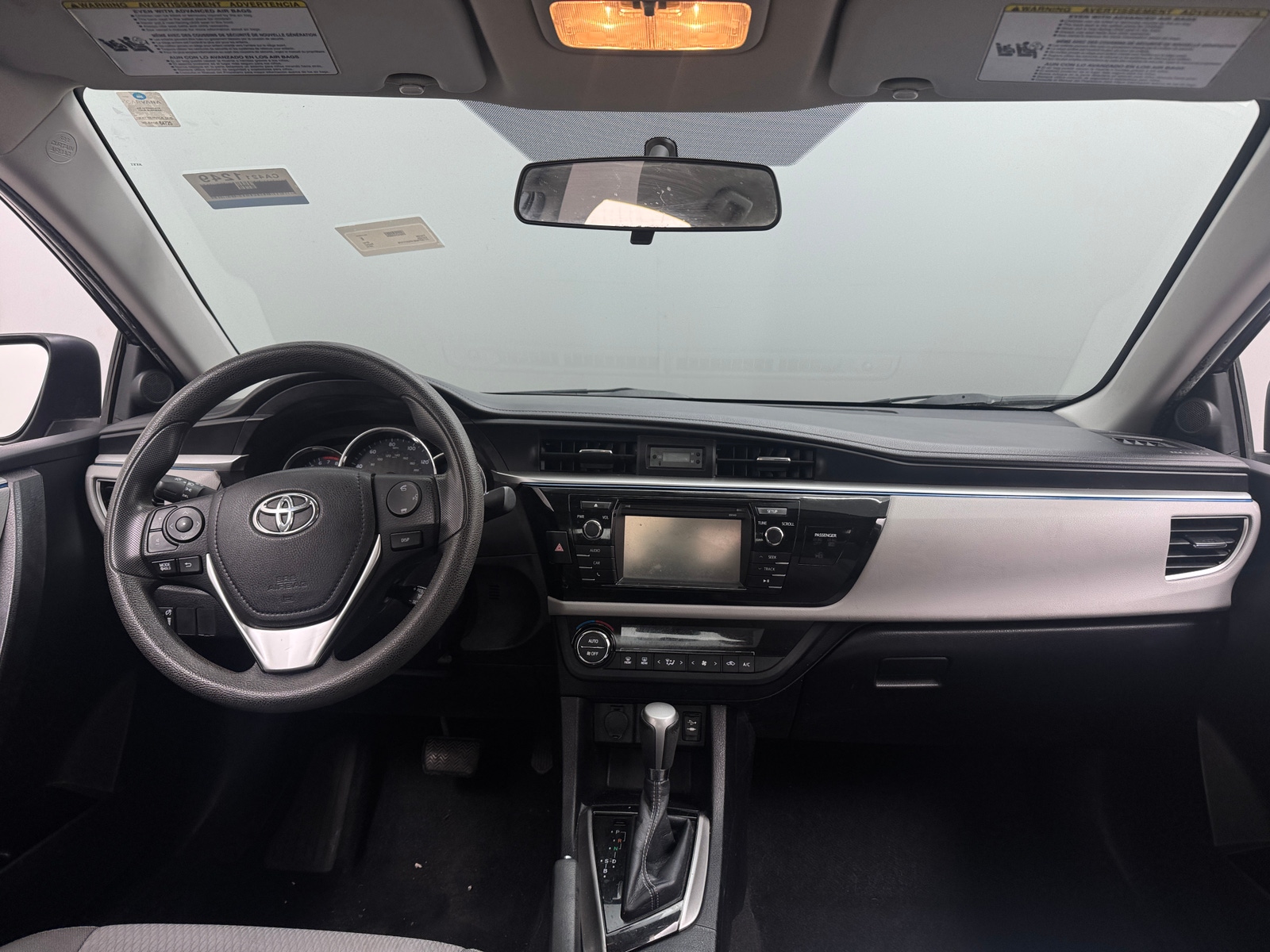 Thumbnail: 2015 Toyota Corolla - 3