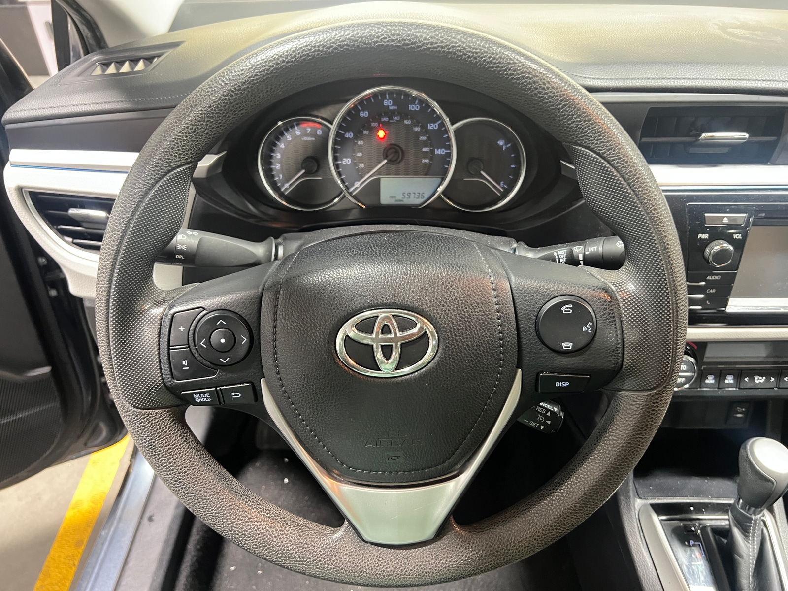 Thumbnail: 2015 Toyota Corolla - 5