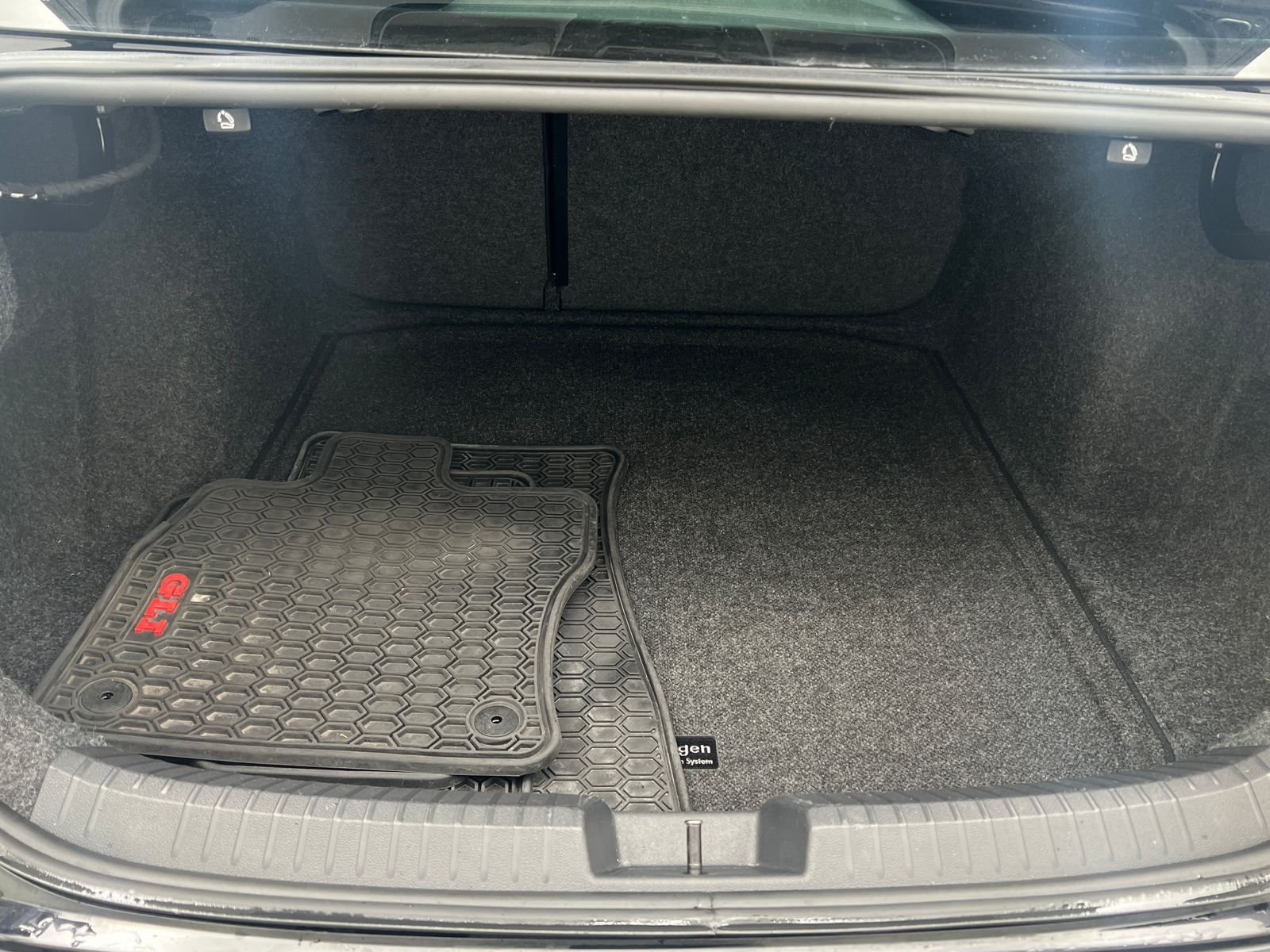 Thumbnail: 2020 Volkswagen Jetta - 7