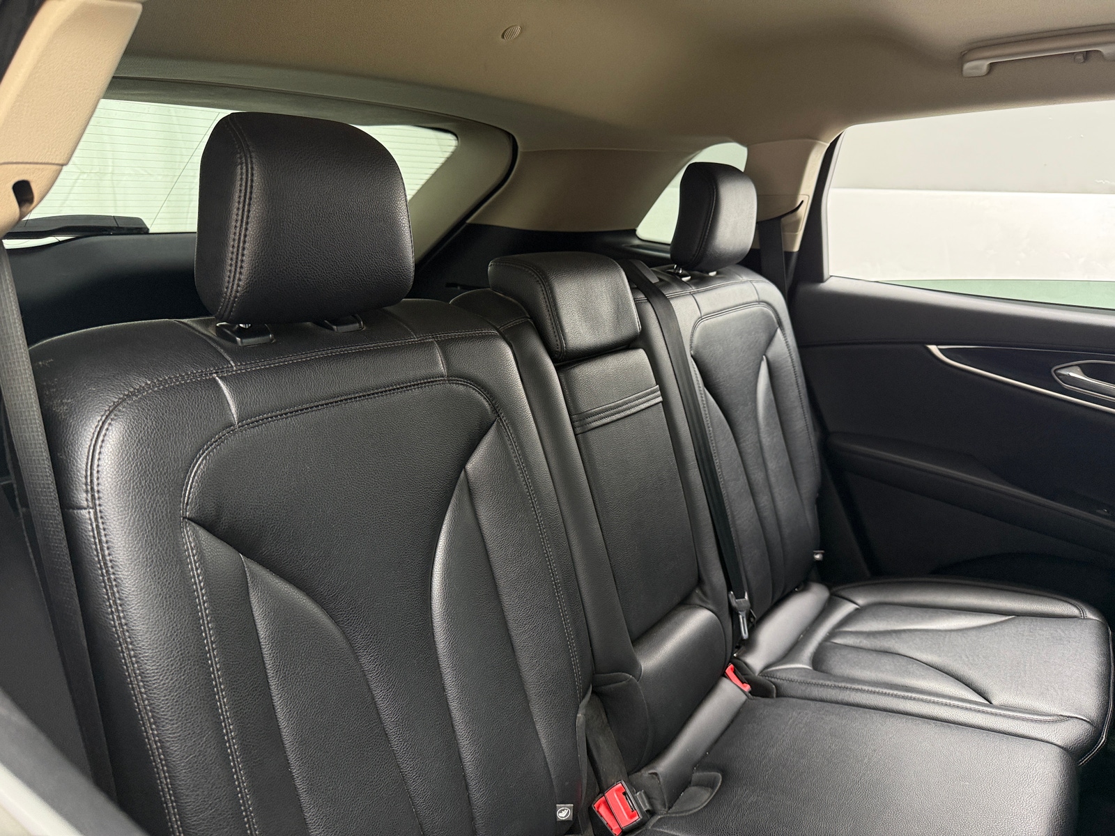 Thumbnail: 2023 Lincoln Nautilus - 5