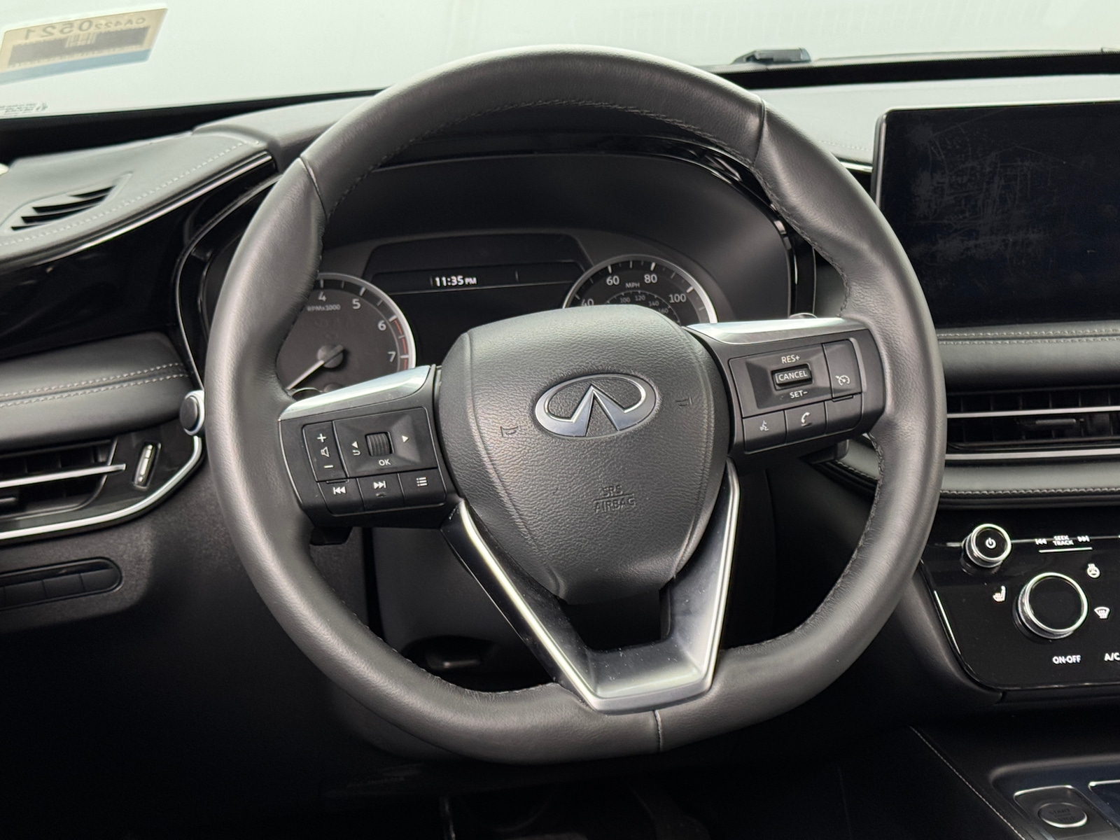 Thumbnail: 2025 INFINITI QX60 - 4