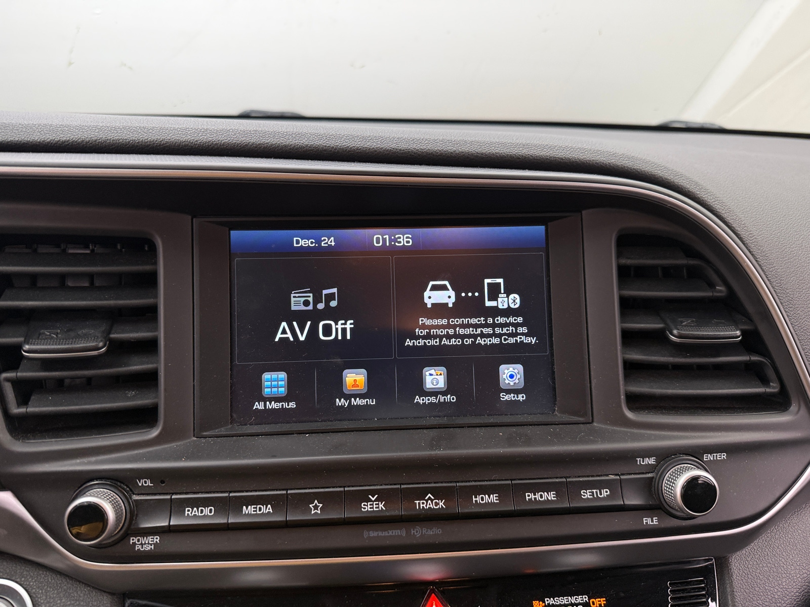 Thumbnail: 2019 Hyundai Elantra - 4